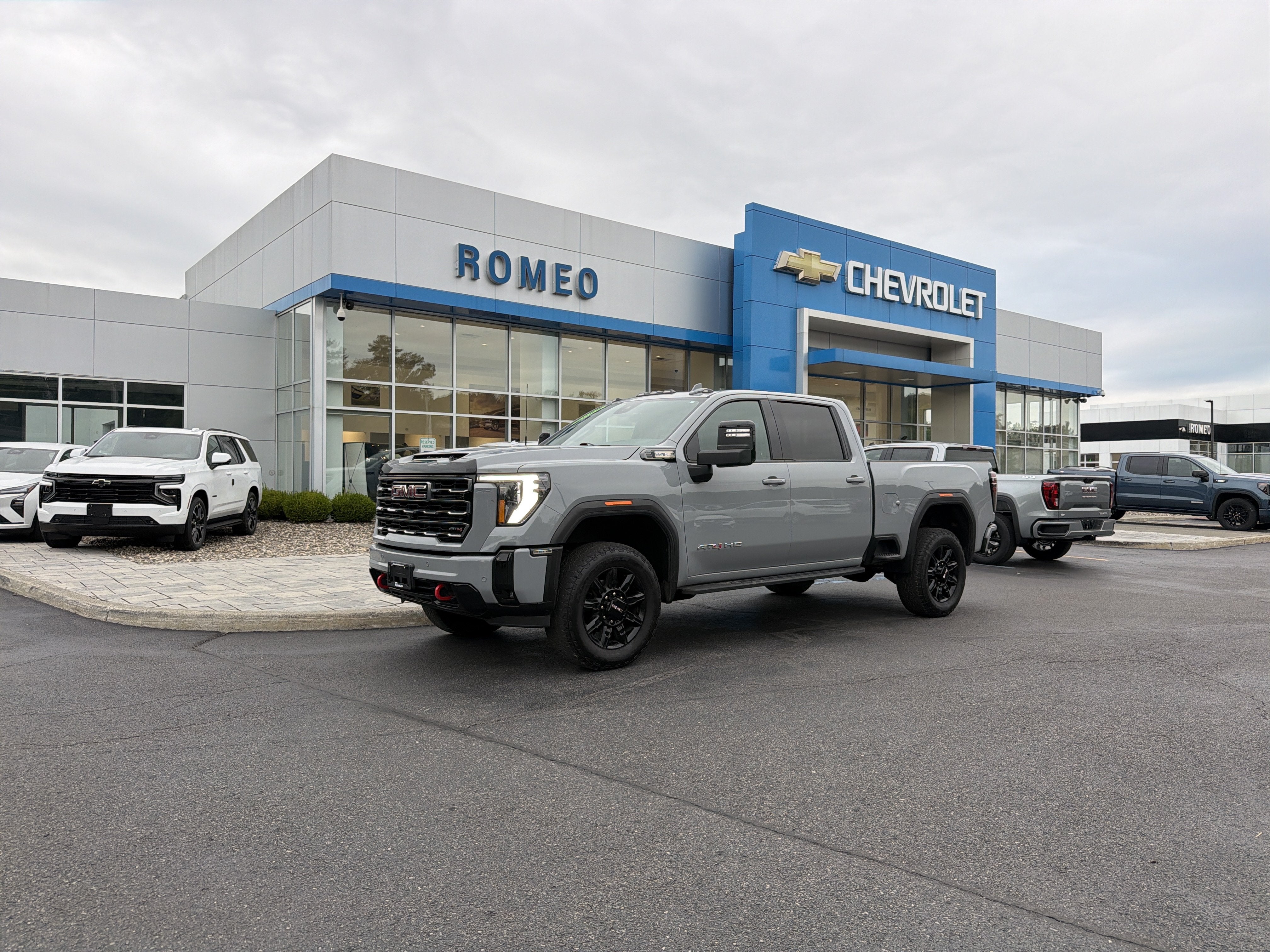 2025 GMC Sierra 2500 HD AT4