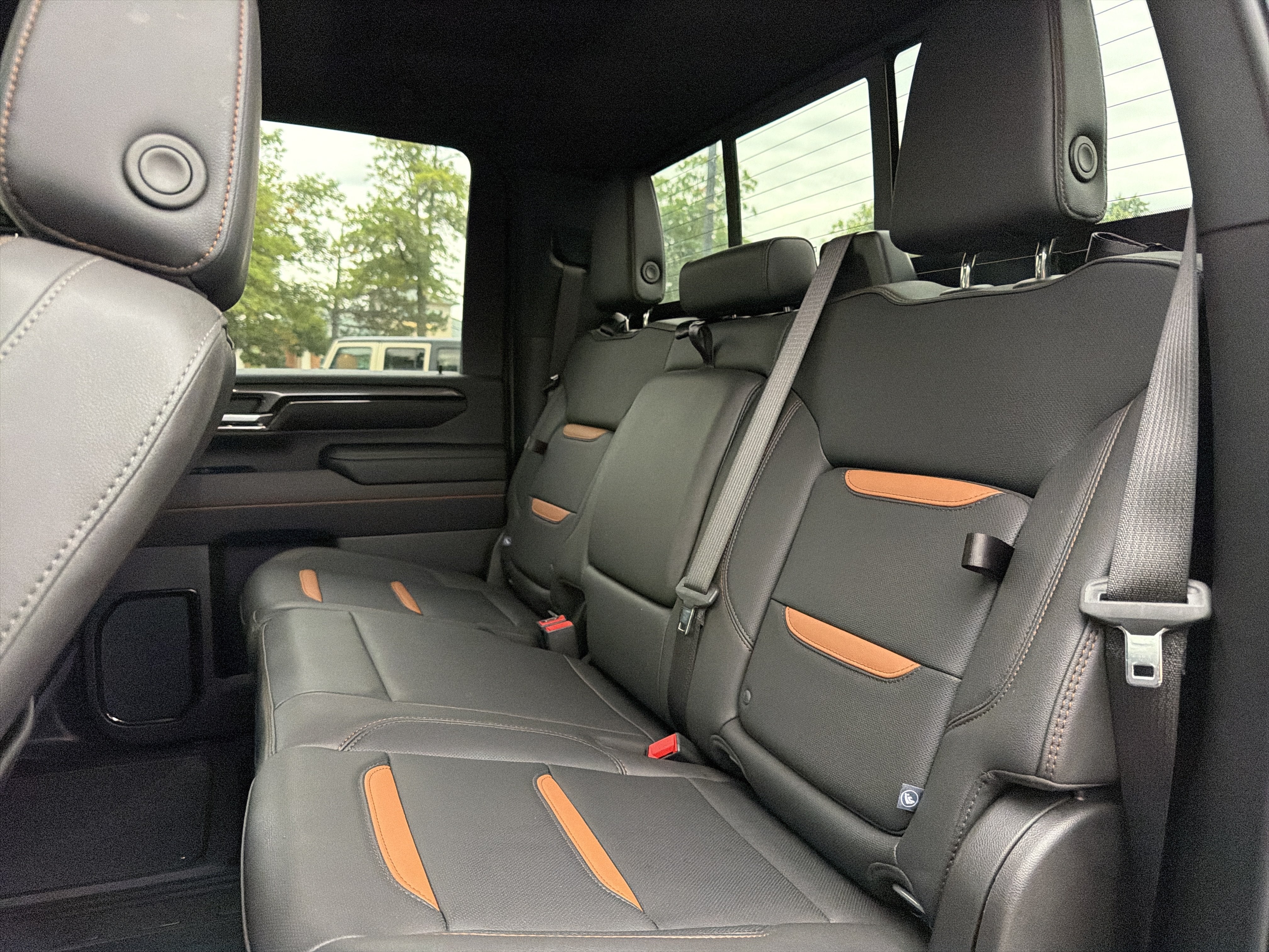 2025 GMC Sierra 2500 HD AT4