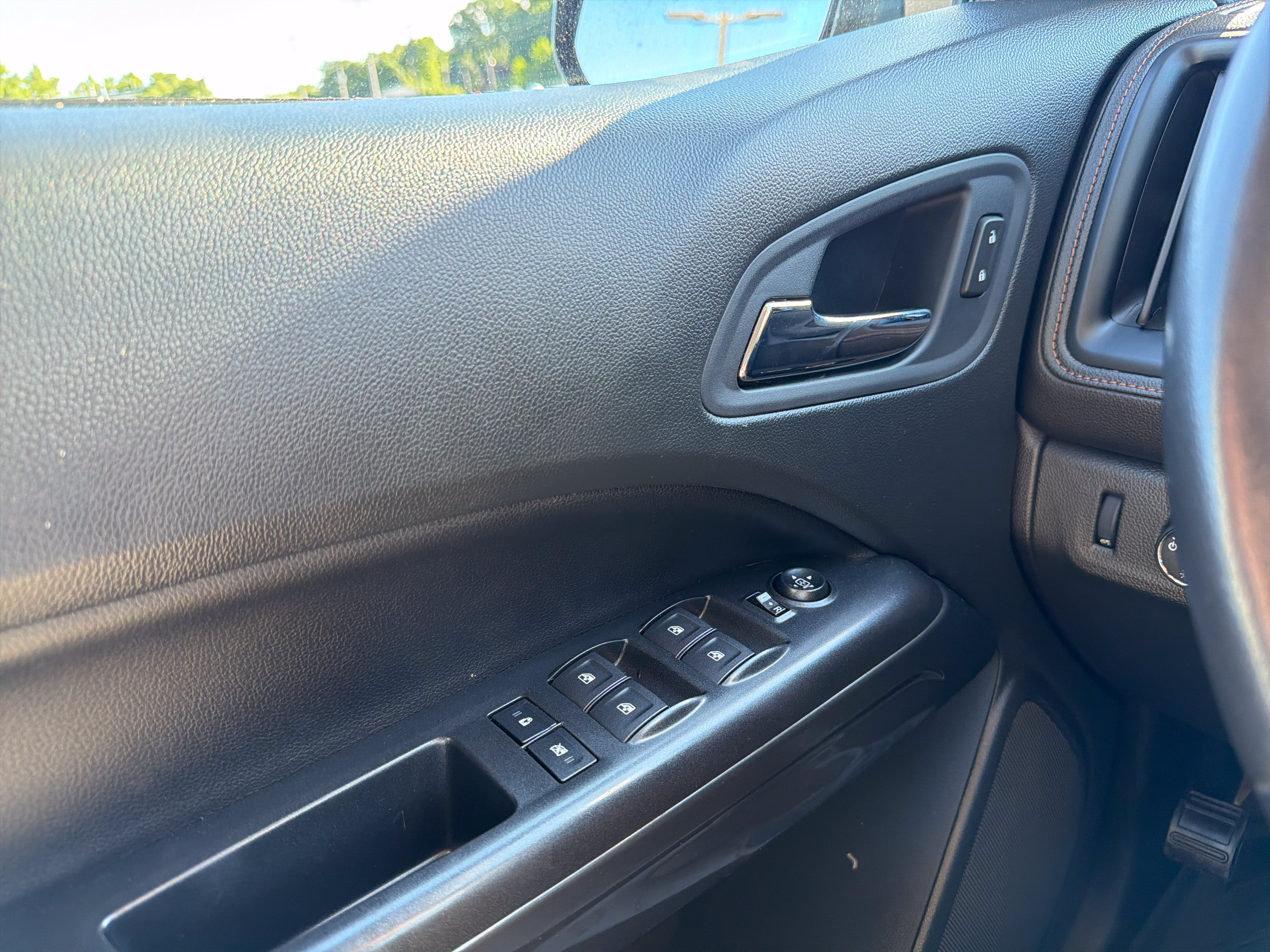 2021 GMC Canyon 4WD AT4 w/Leather