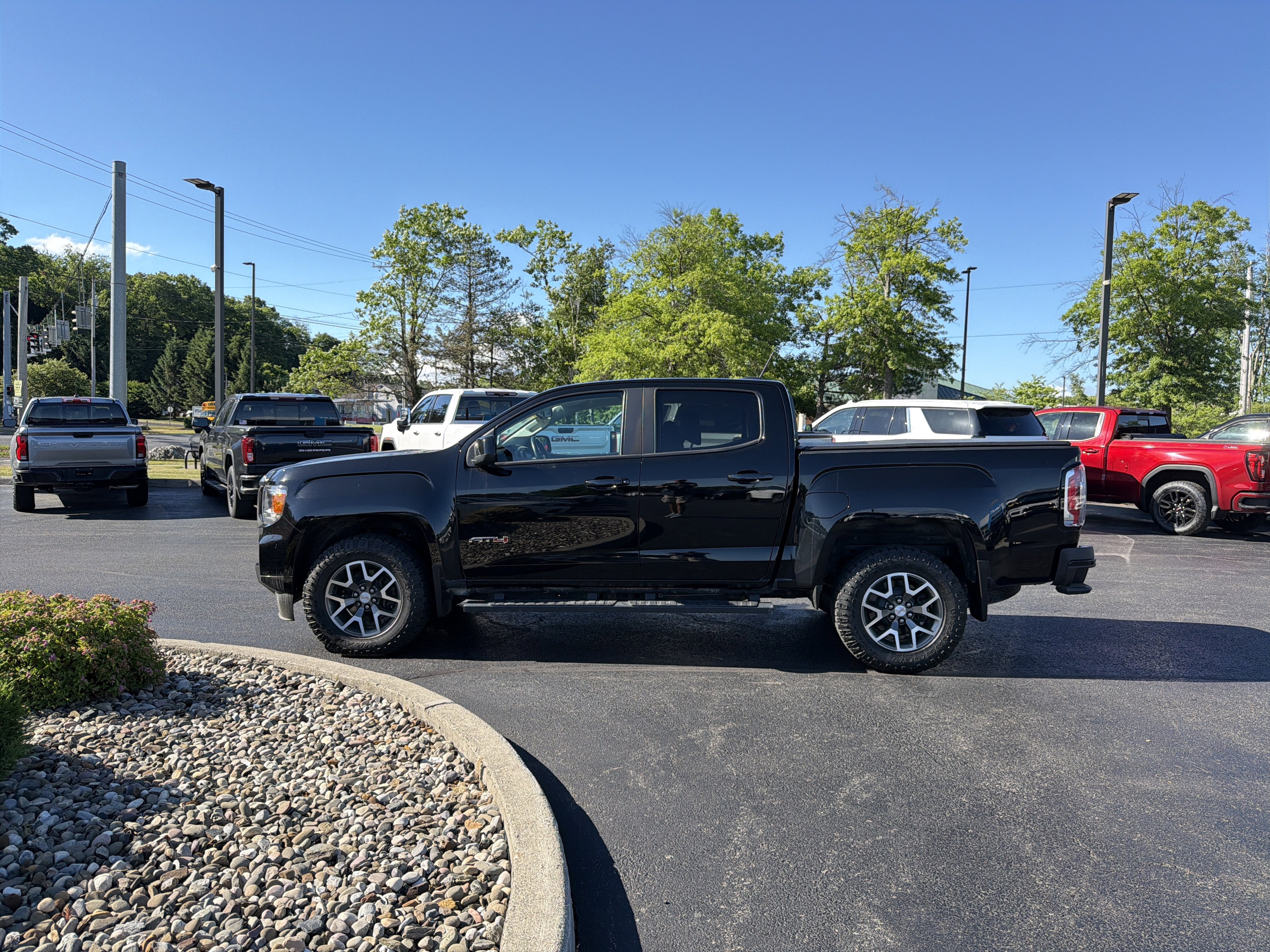 2021 GMC Canyon 4WD AT4 w/Leather