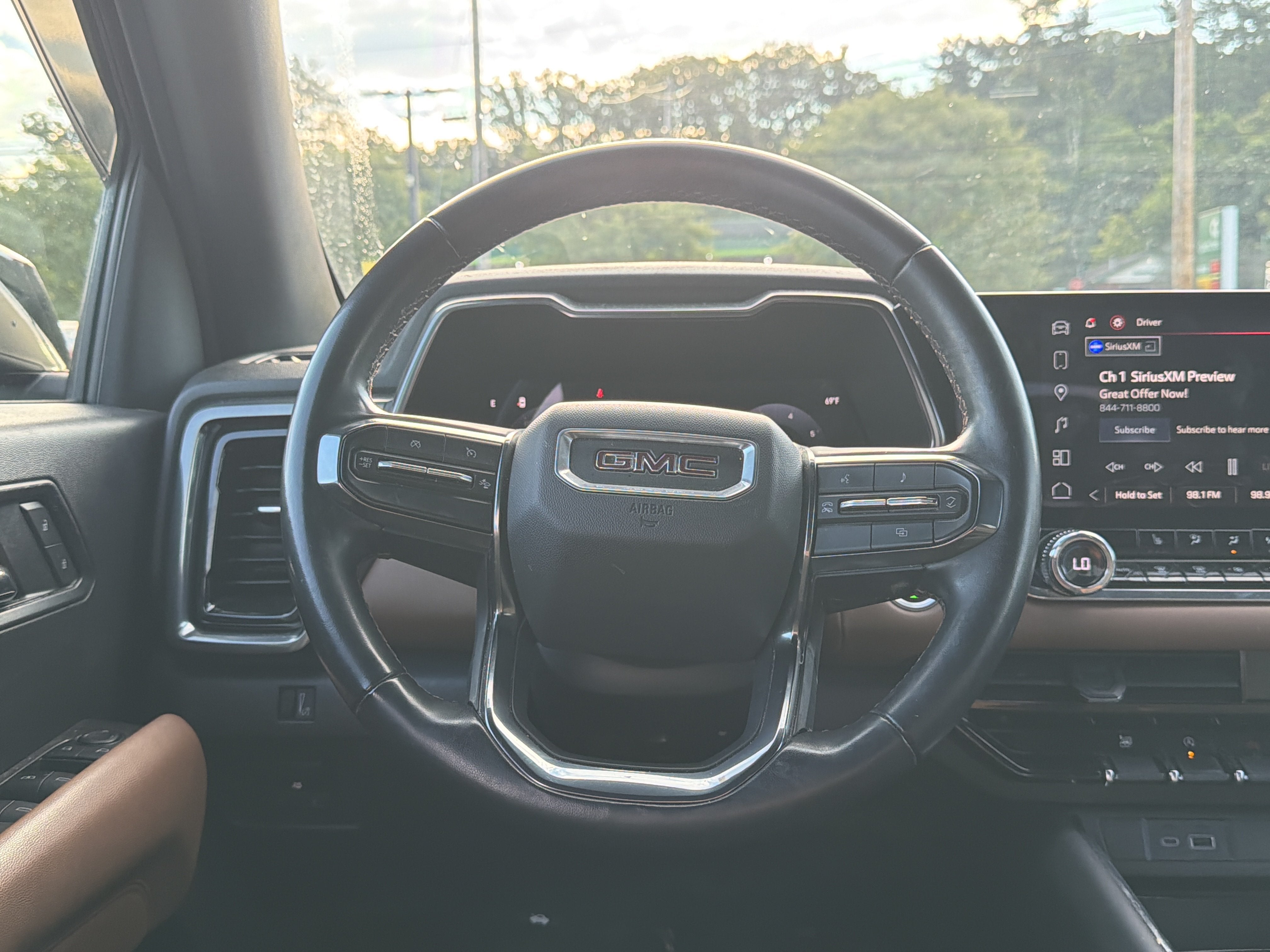 2024 GMC Canyon AT4