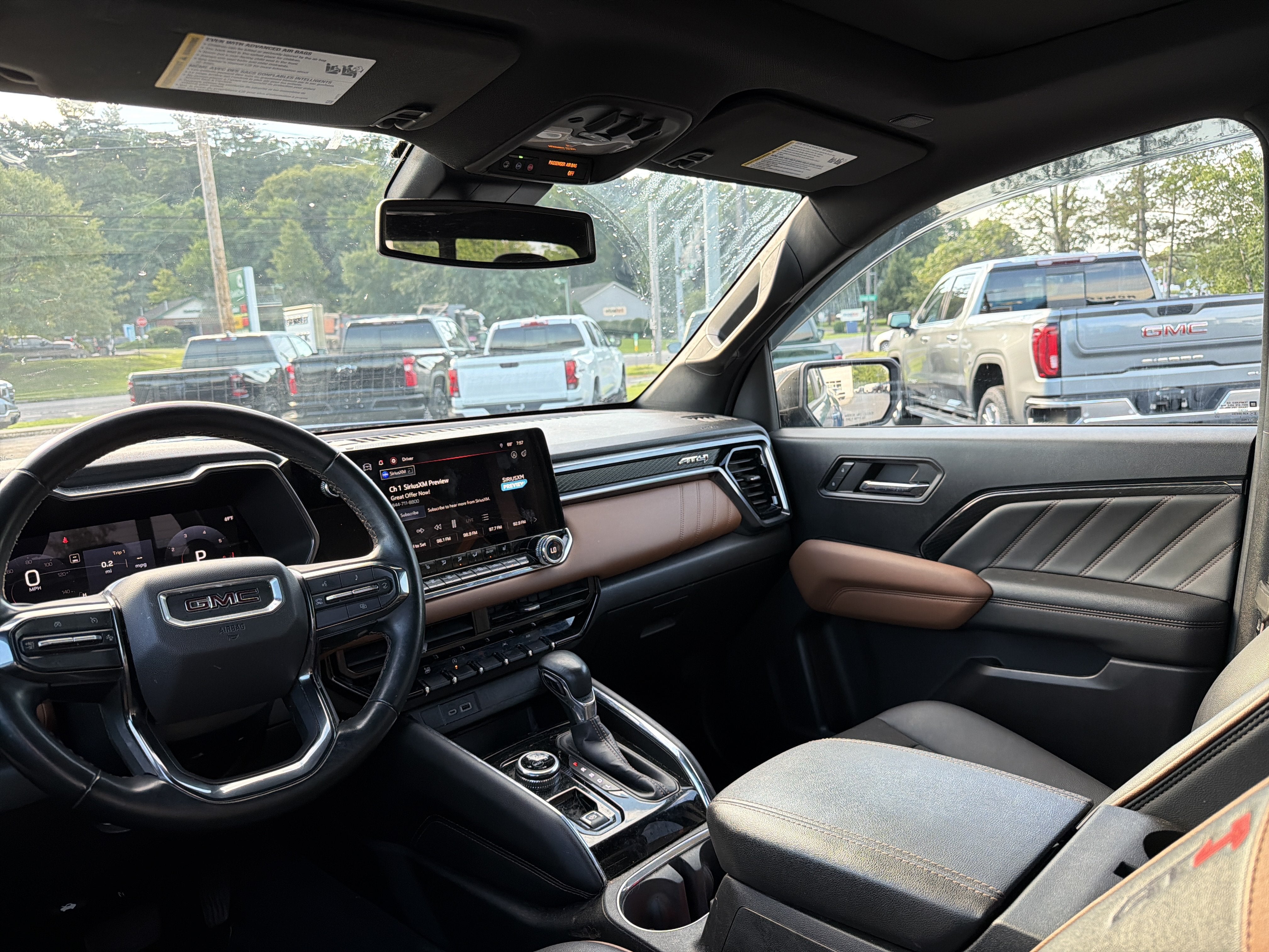 2024 GMC Canyon AT4