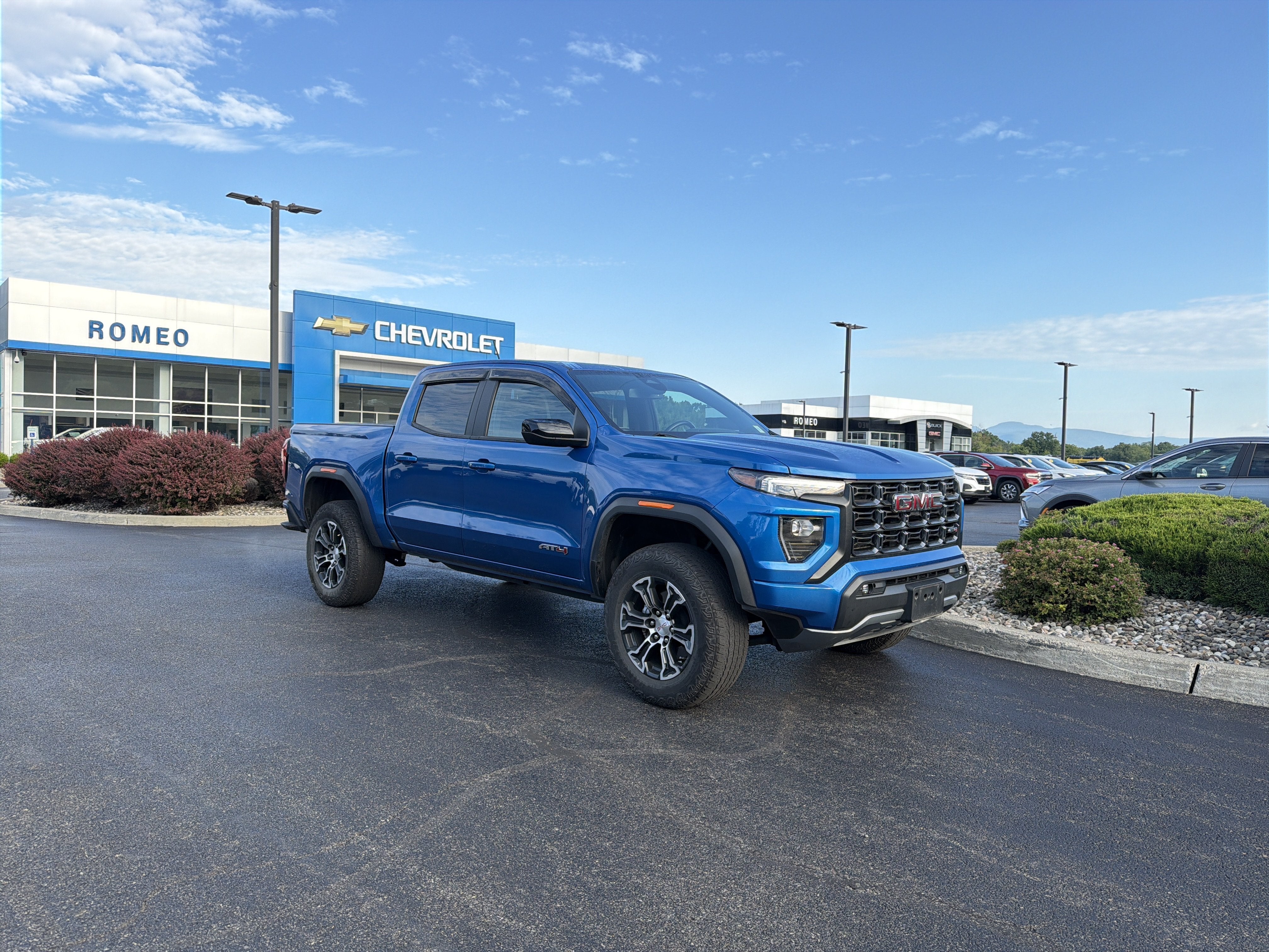2024 GMC Canyon AT4