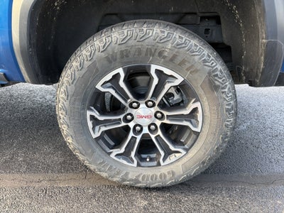 2024 GMC Canyon AT4