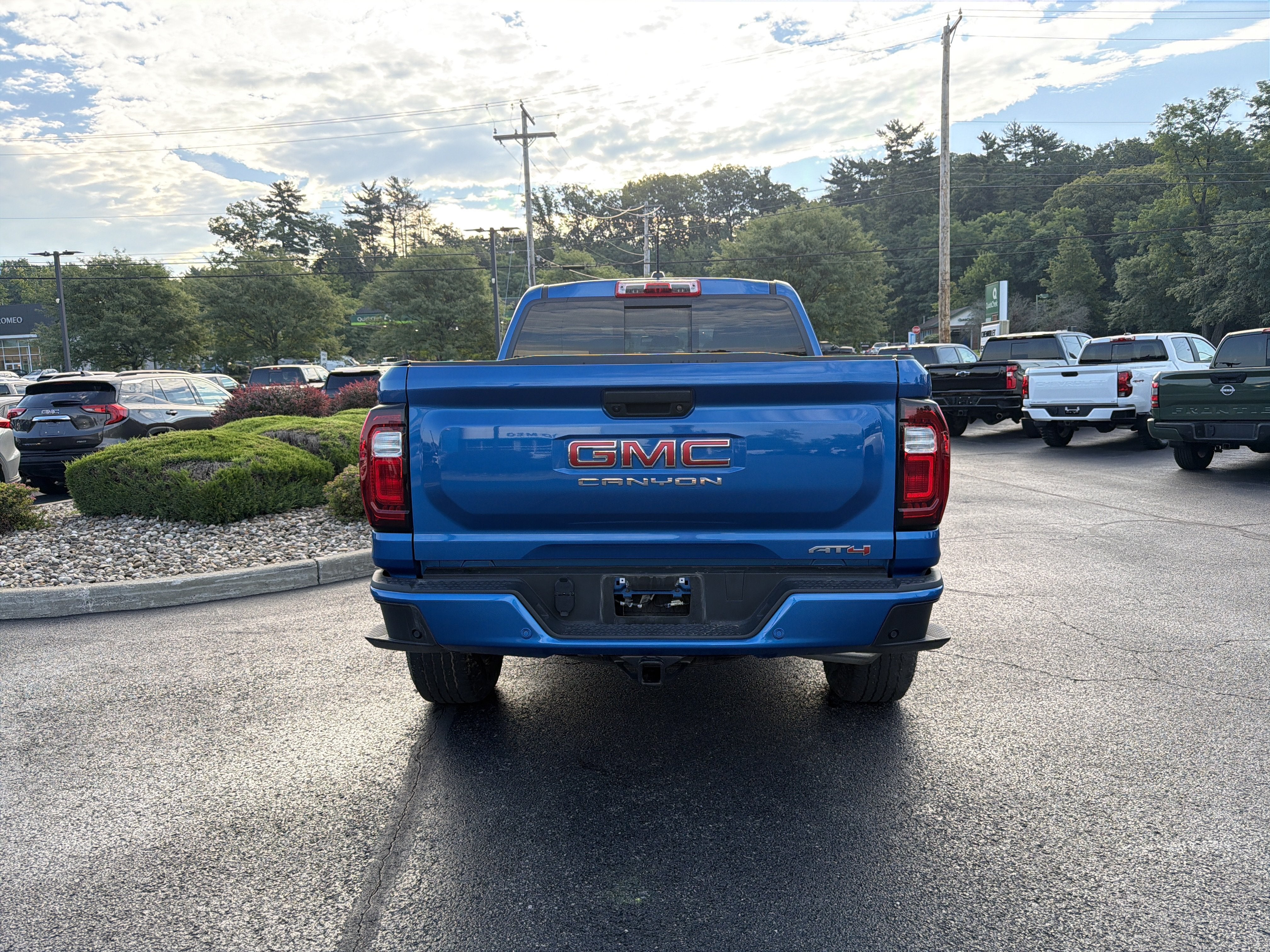2024 GMC Canyon AT4