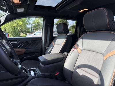2024 GMC Canyon AT4