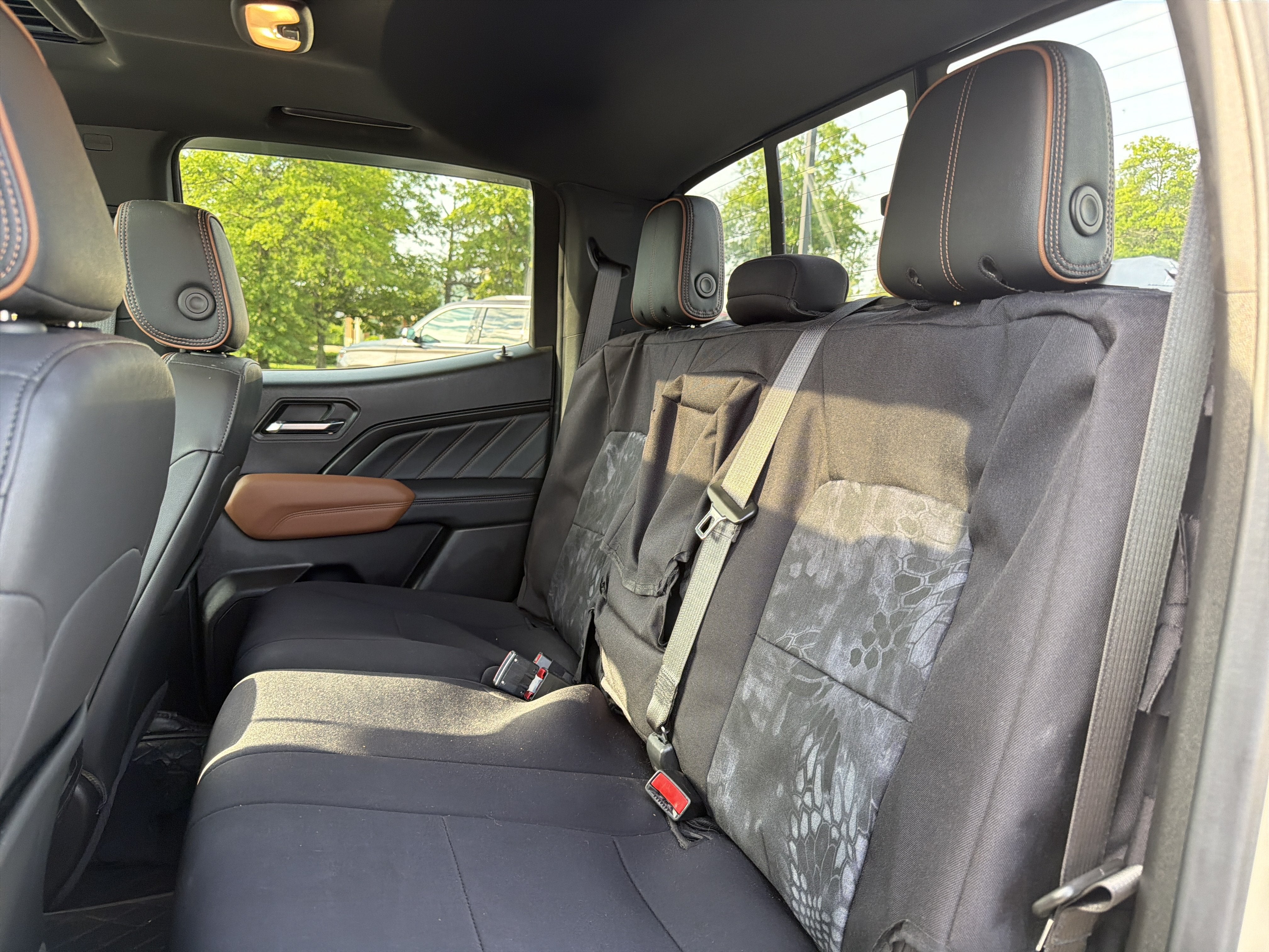 2024 GMC Canyon AT4