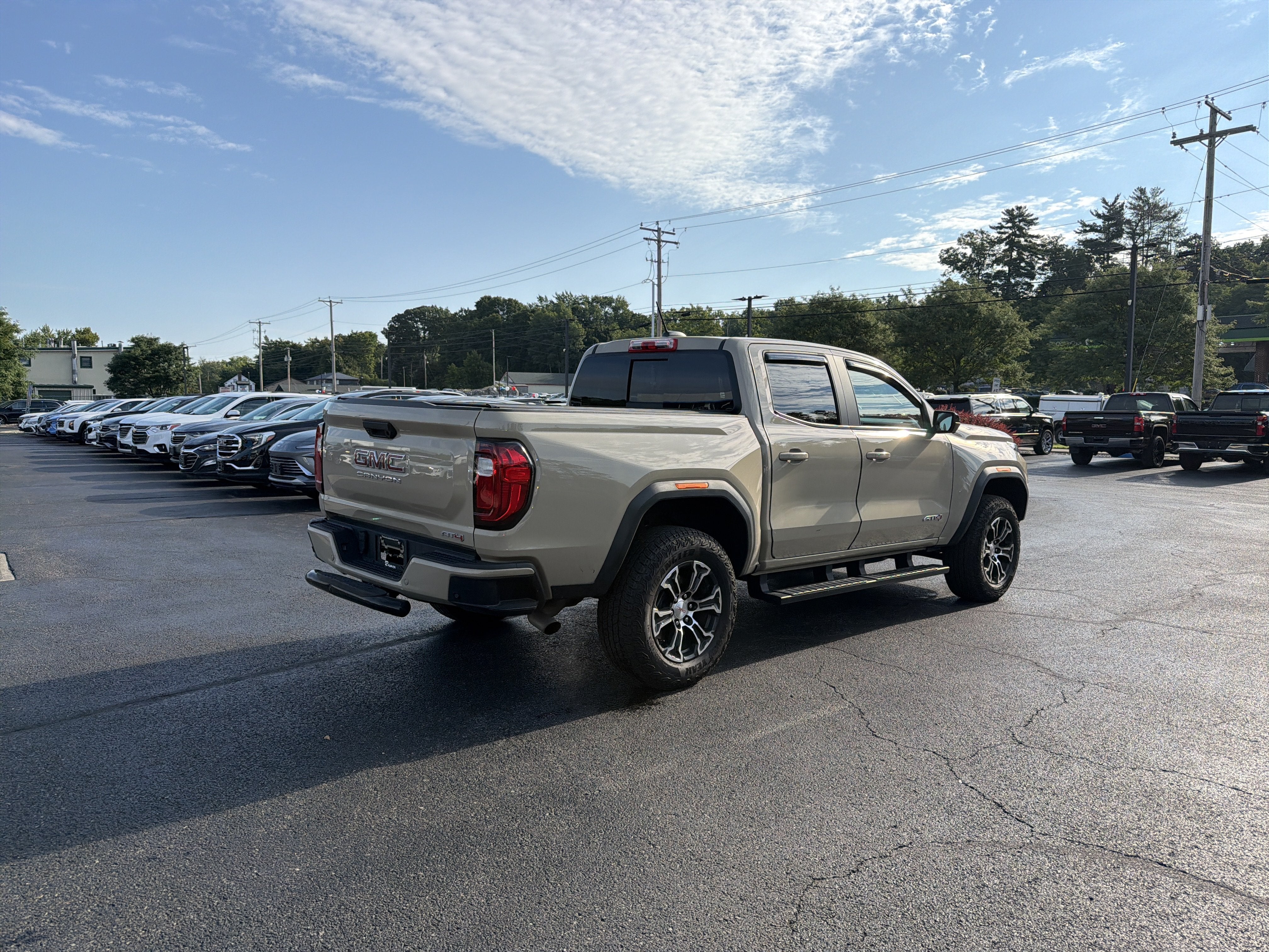 2024 GMC Canyon AT4