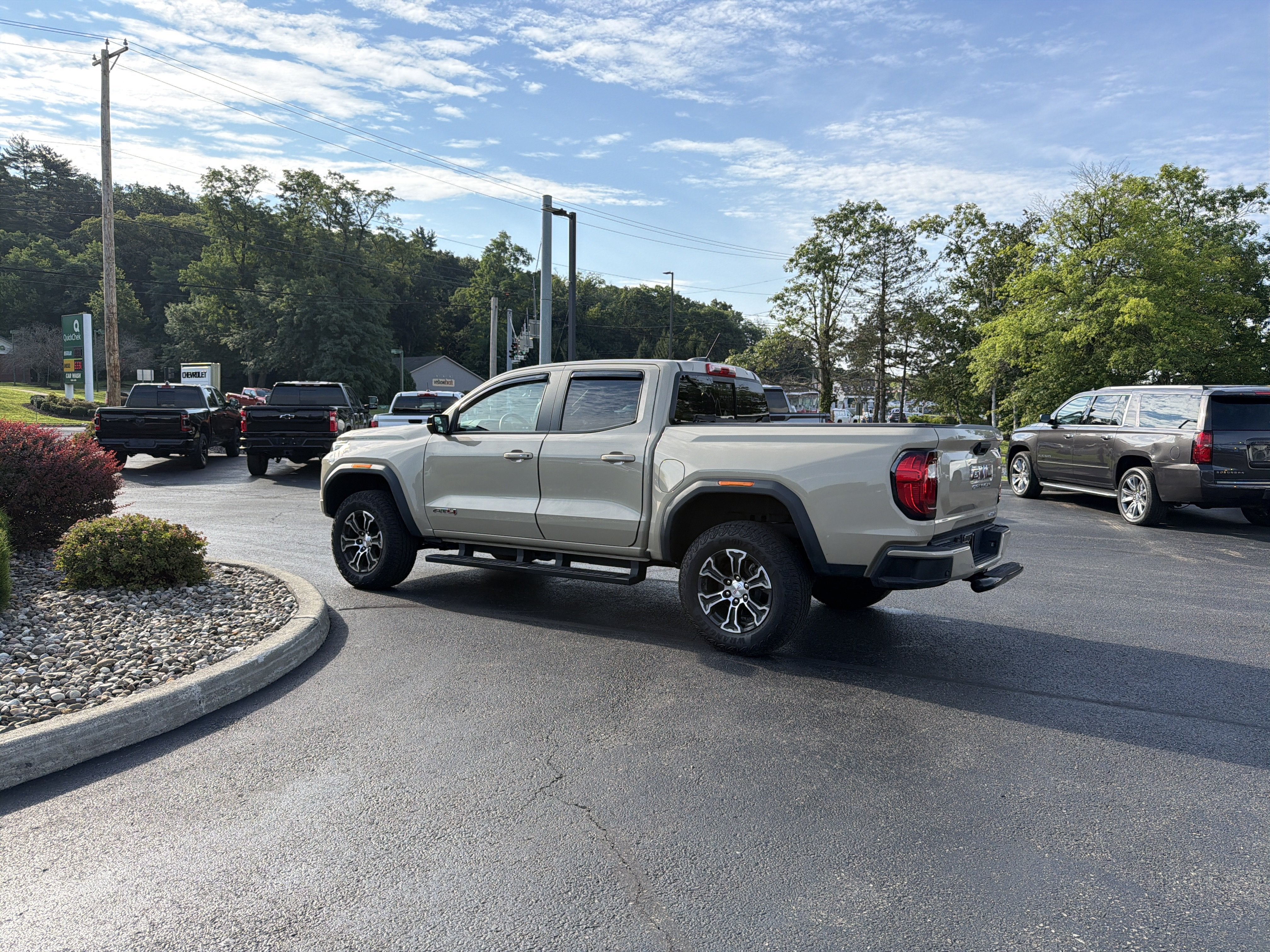 2024 GMC Canyon AT4