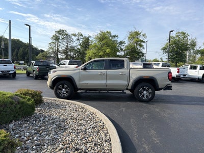 2024 GMC Canyon AT4