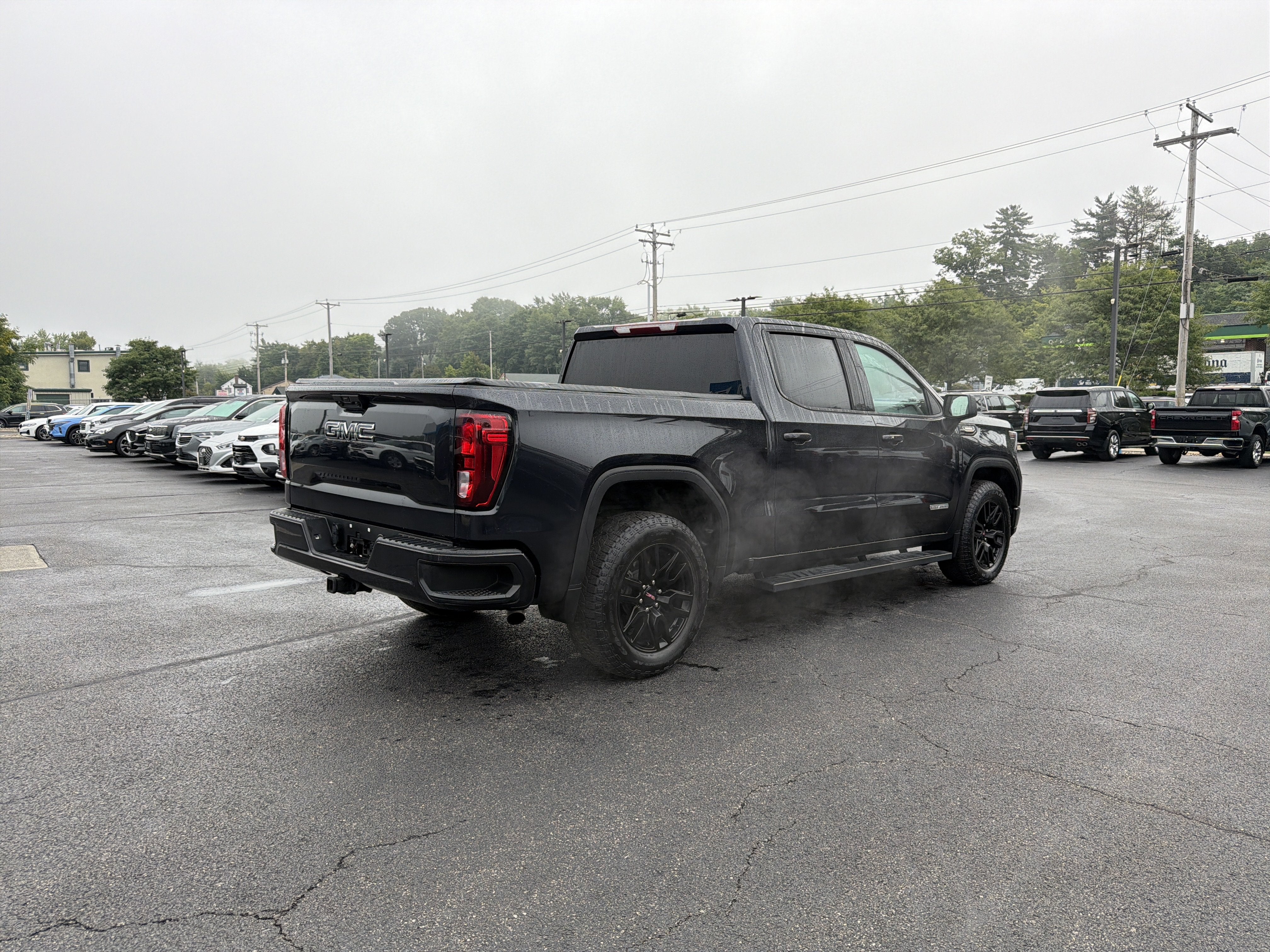 2025 GMC Sierra 1500 Elevation