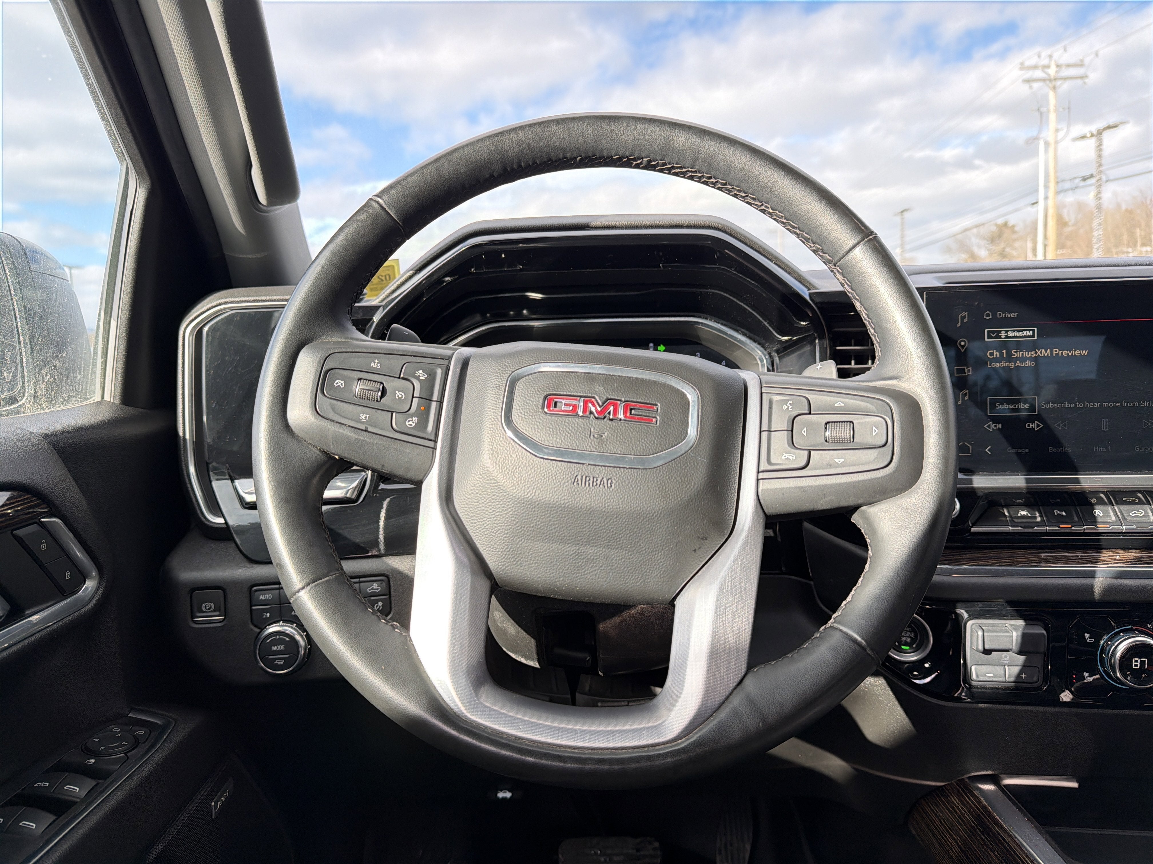 2023 GMC Sierra 1500 Elevation