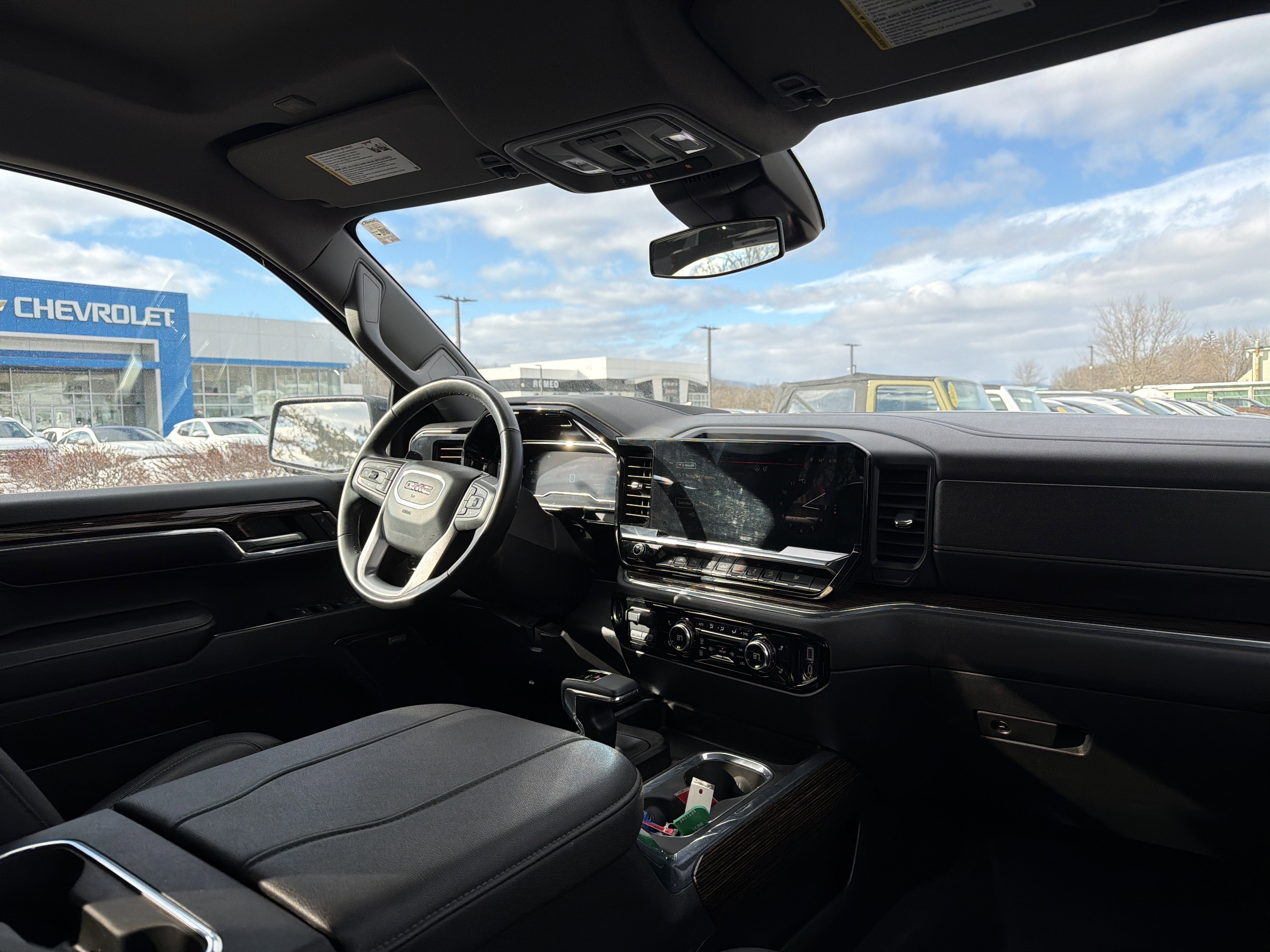 2023 GMC Sierra 1500 Elevation