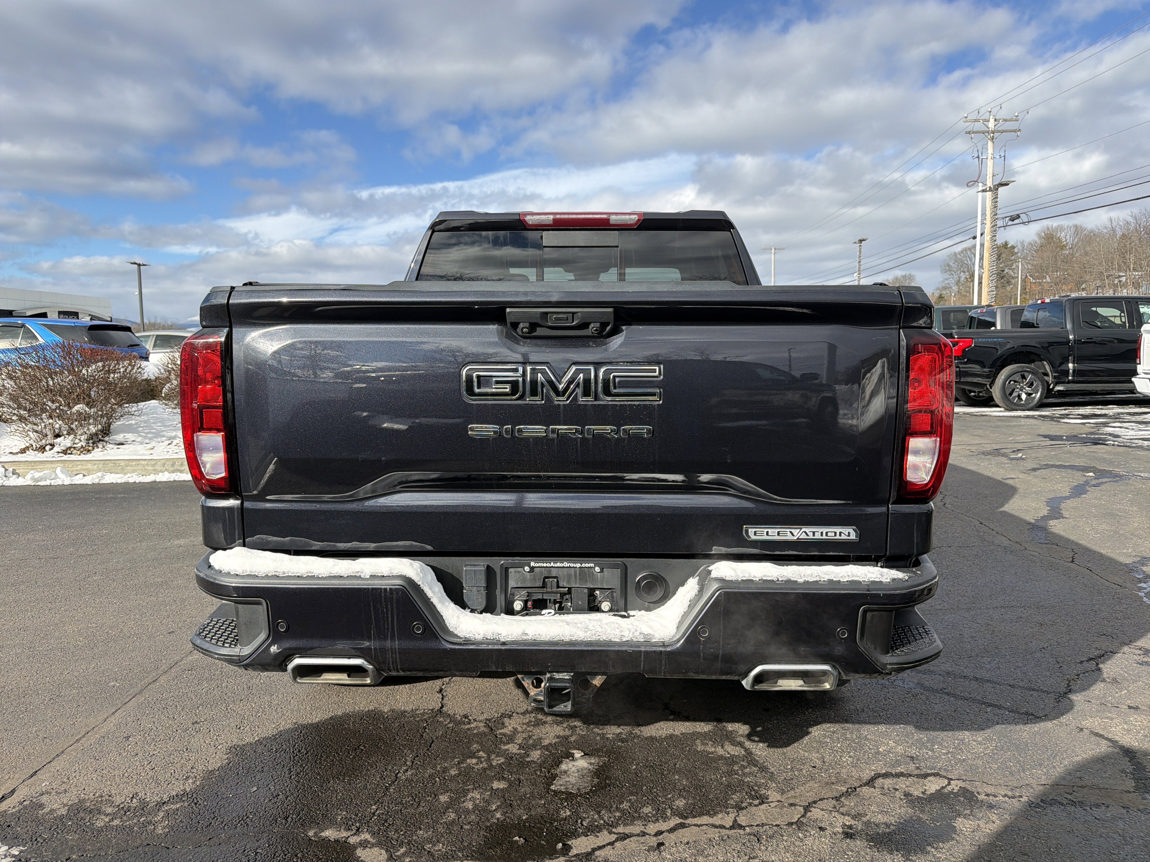 2023 GMC Sierra 1500 Elevation