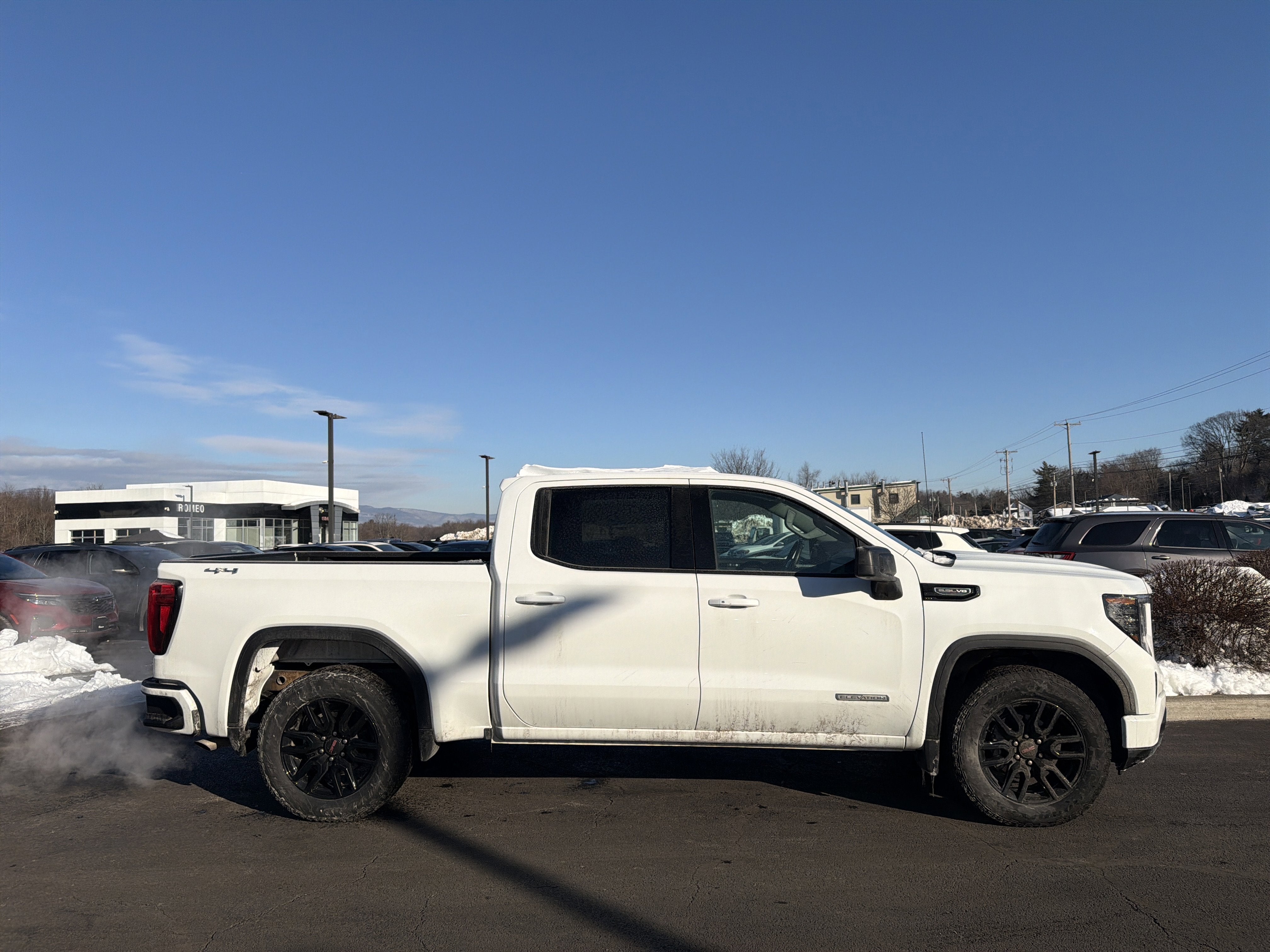 2024 GMC Sierra 1500 Elevation