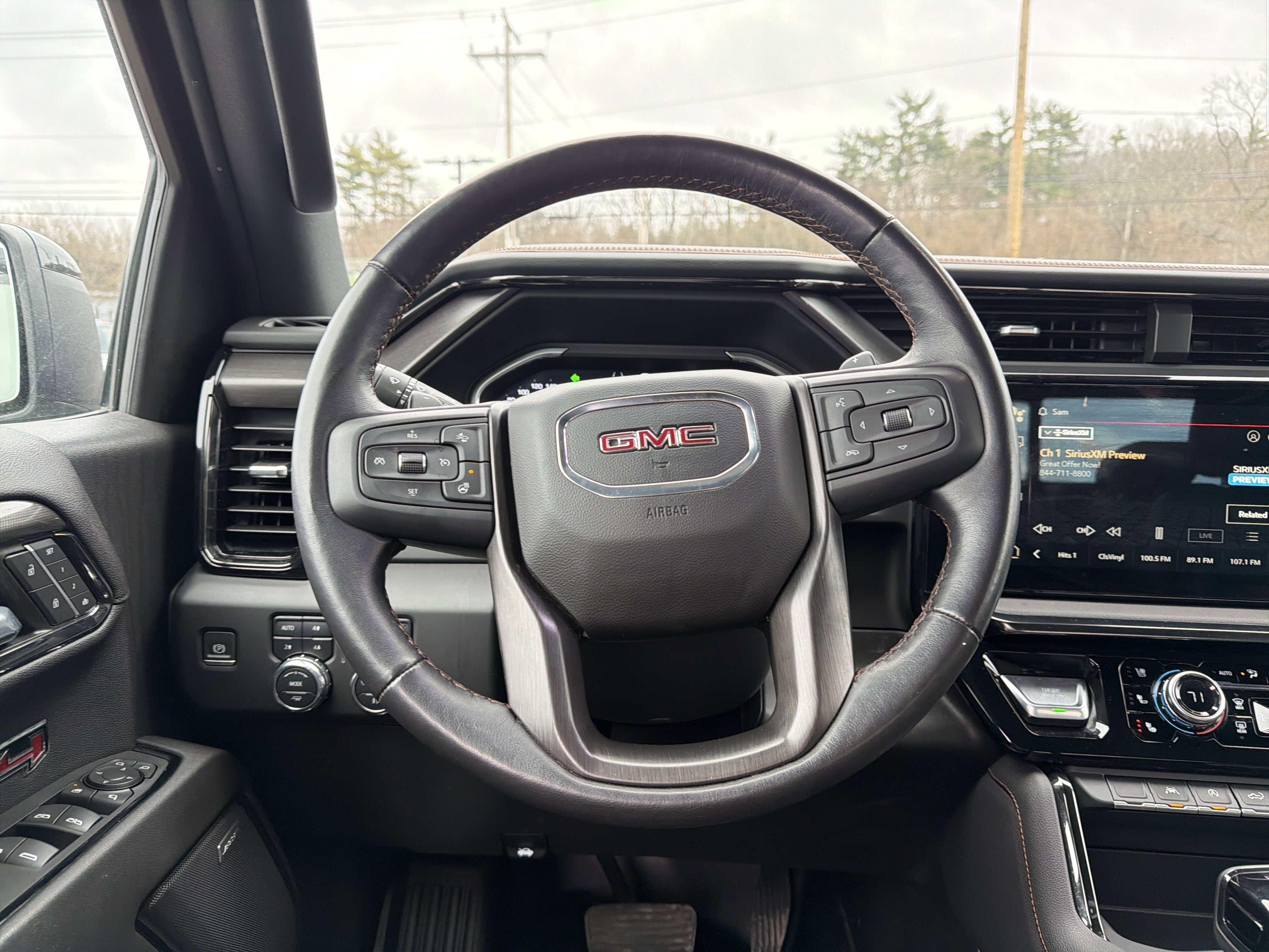 2022 GMC Sierra 1500 AT4