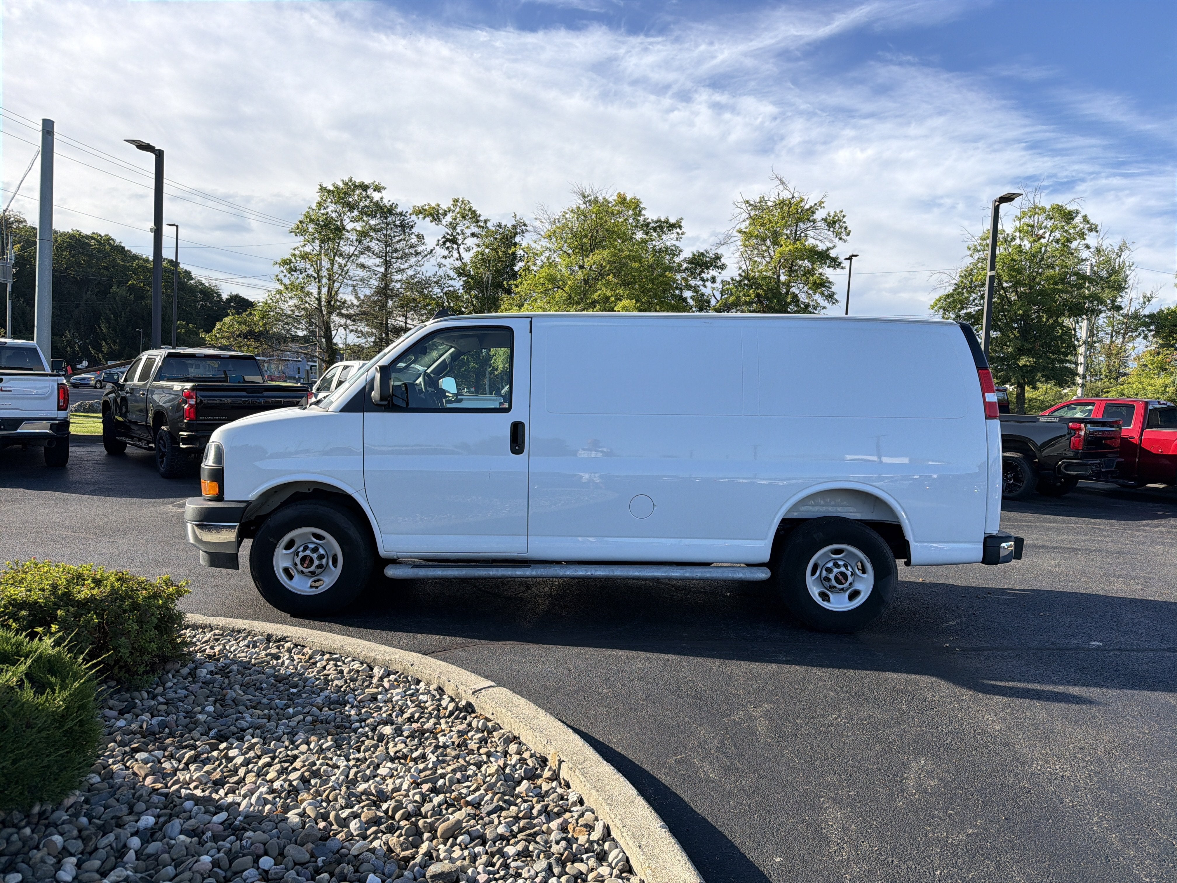 2025 GMC Savana Cargo Work Van