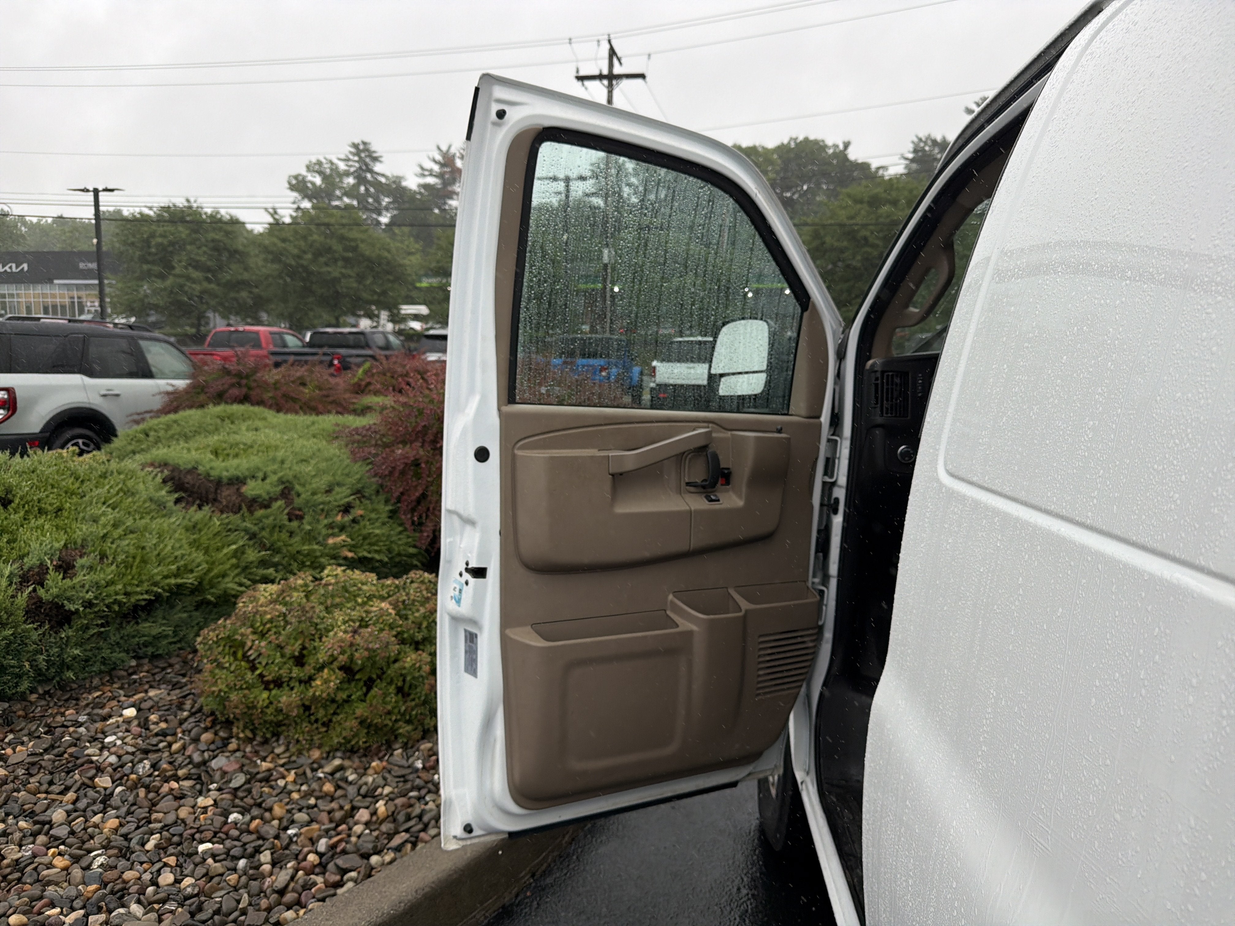 2022 GMC Savana Cargo 3500 Work Van