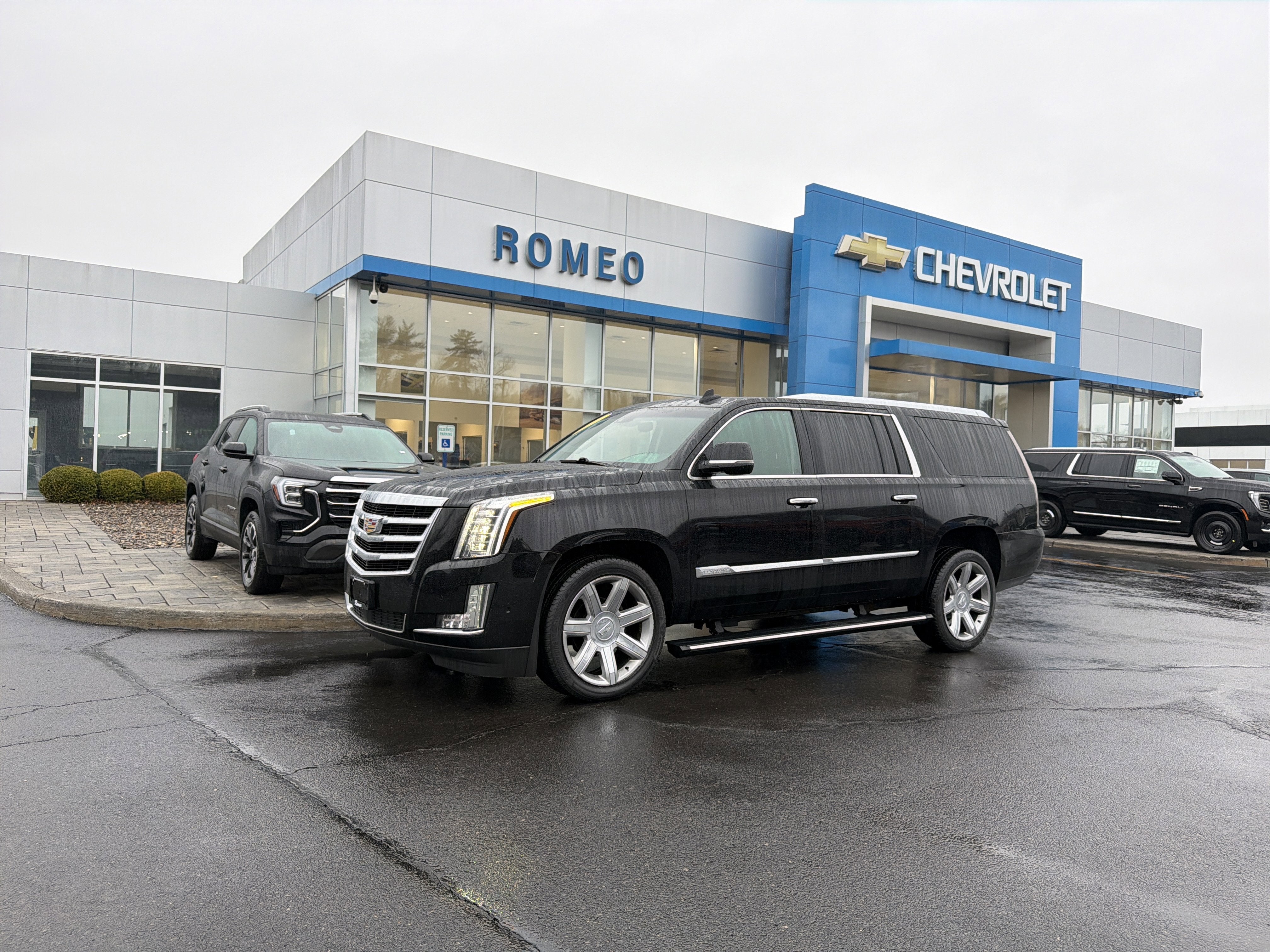 2017 Cadillac Escalade ESV Premium Luxury