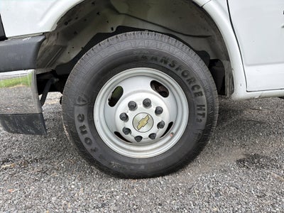 2021 Chevrolet Express Cutaway 4500 Van