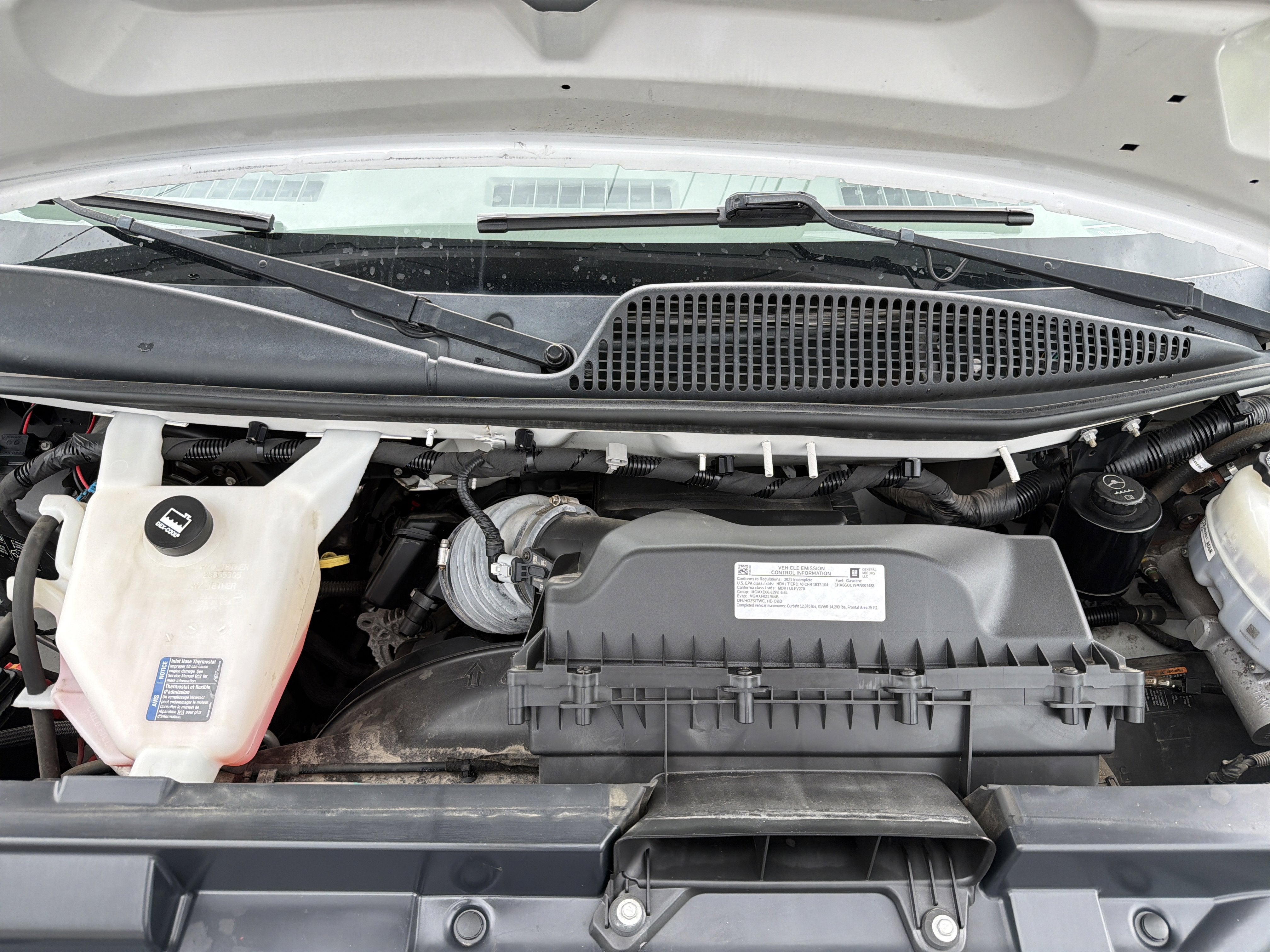 2021 Chevrolet Express Cutaway 4500 Van