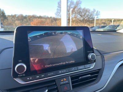 2023 Nissan Altima SV FWD