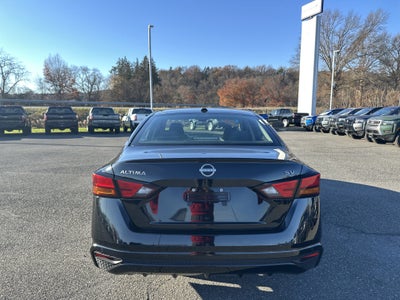 2023 Nissan Altima SV FWD