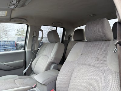 2013 Nissan Frontier SV