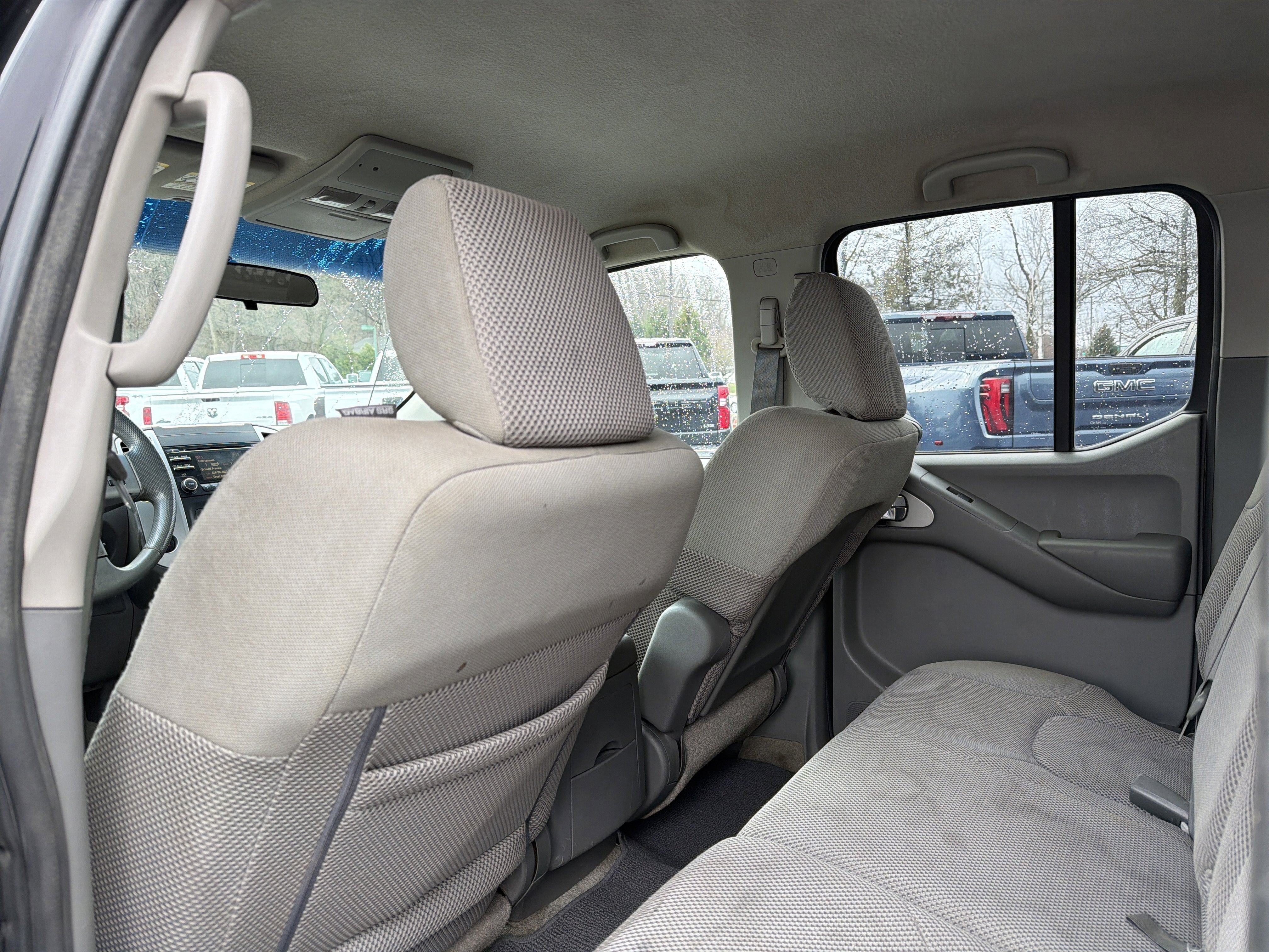 2013 Nissan Frontier SV