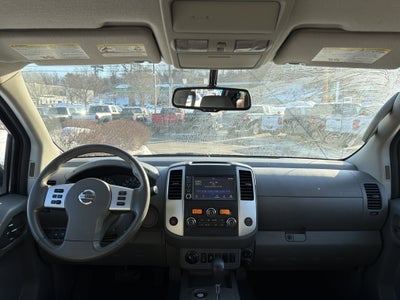 2021 Nissan Frontier Crew Cab SV 4x4