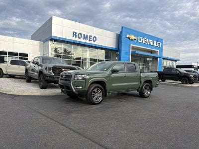 2025 Nissan Frontier Crew Cab SV 4x4