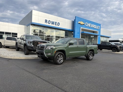 2025 Nissan Frontier Crew Cab SV 4x4
