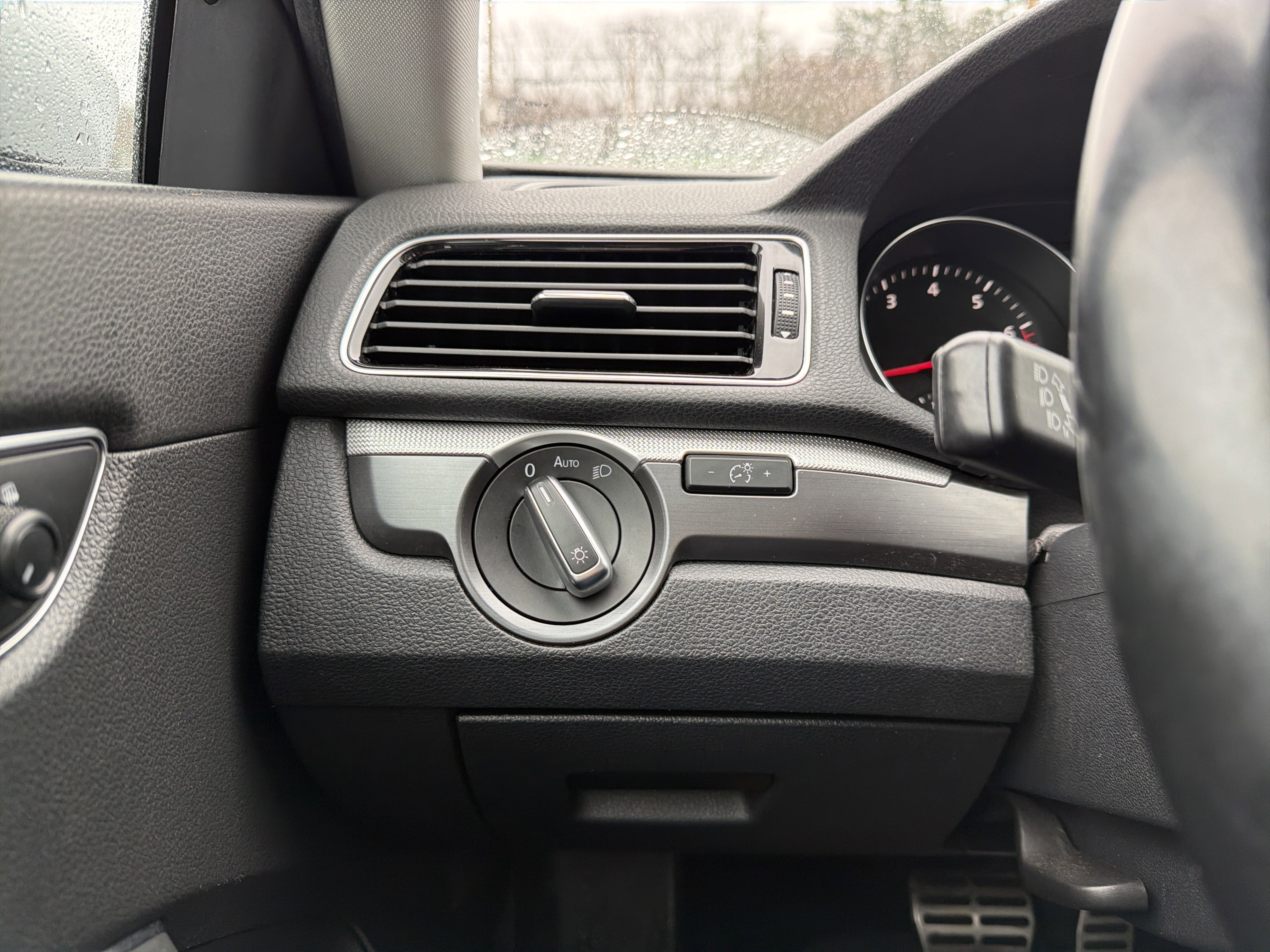 2018 Volkswagen Passat 2.0T S