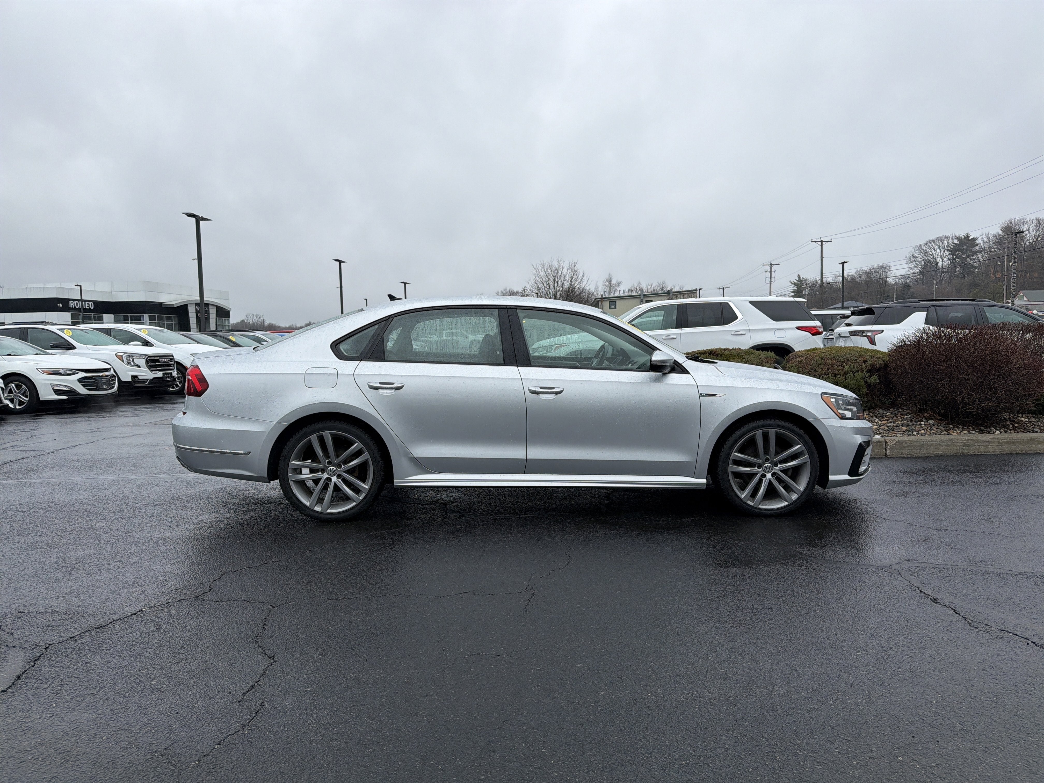 2018 Volkswagen Passat 2.0T S