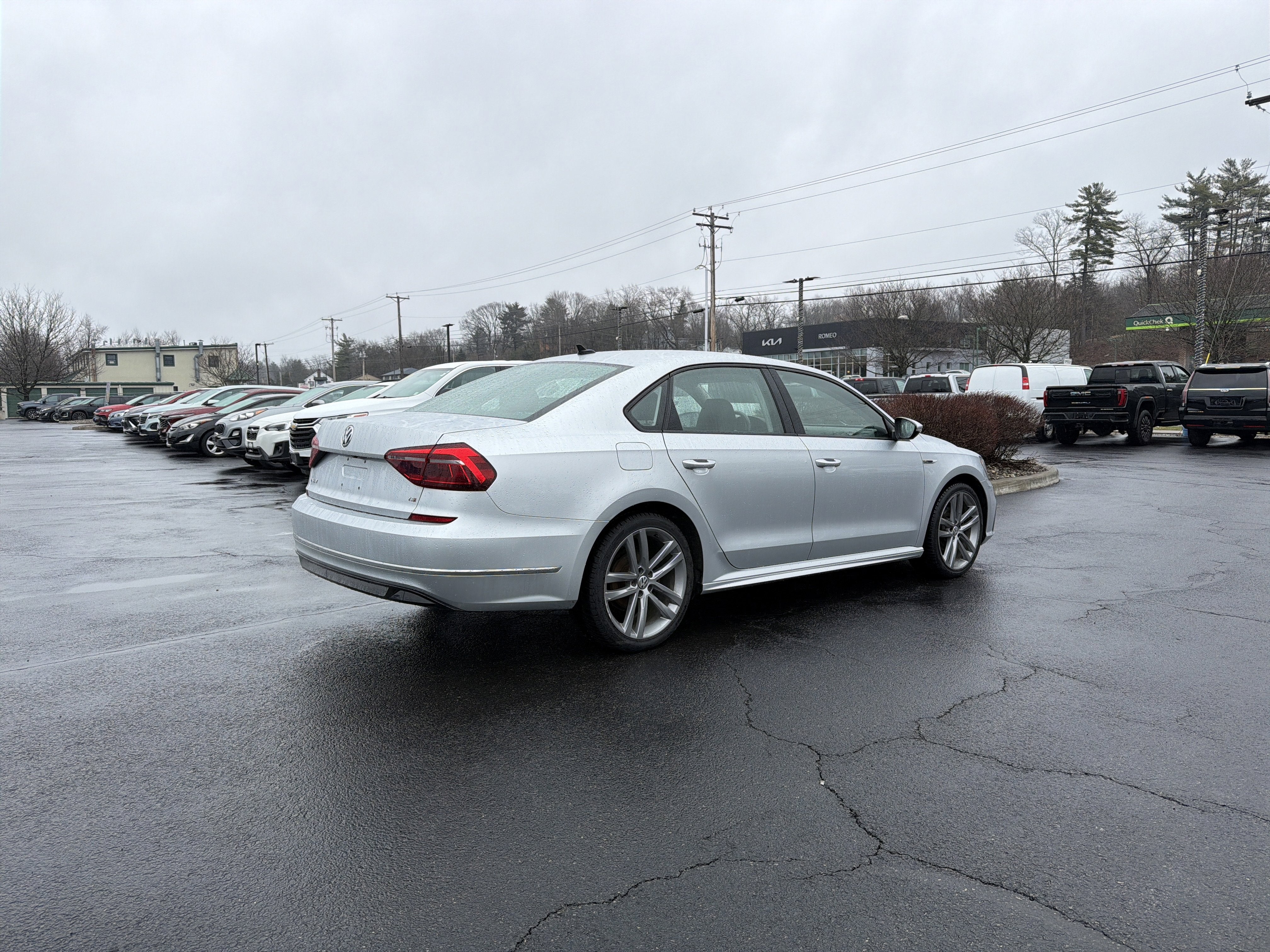 2018 Volkswagen Passat 2.0T S