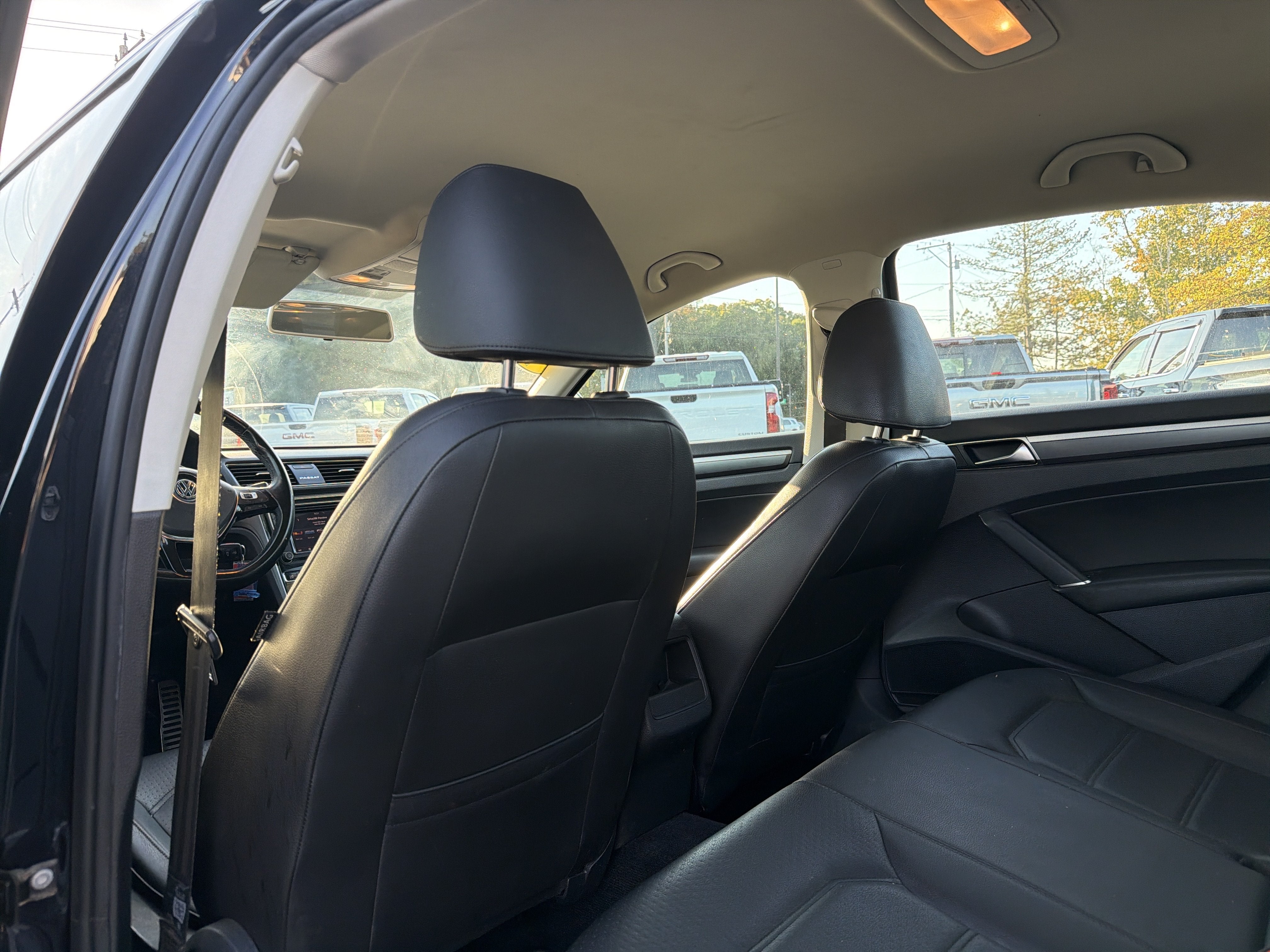 2018 Volkswagen Passat 2.0T S