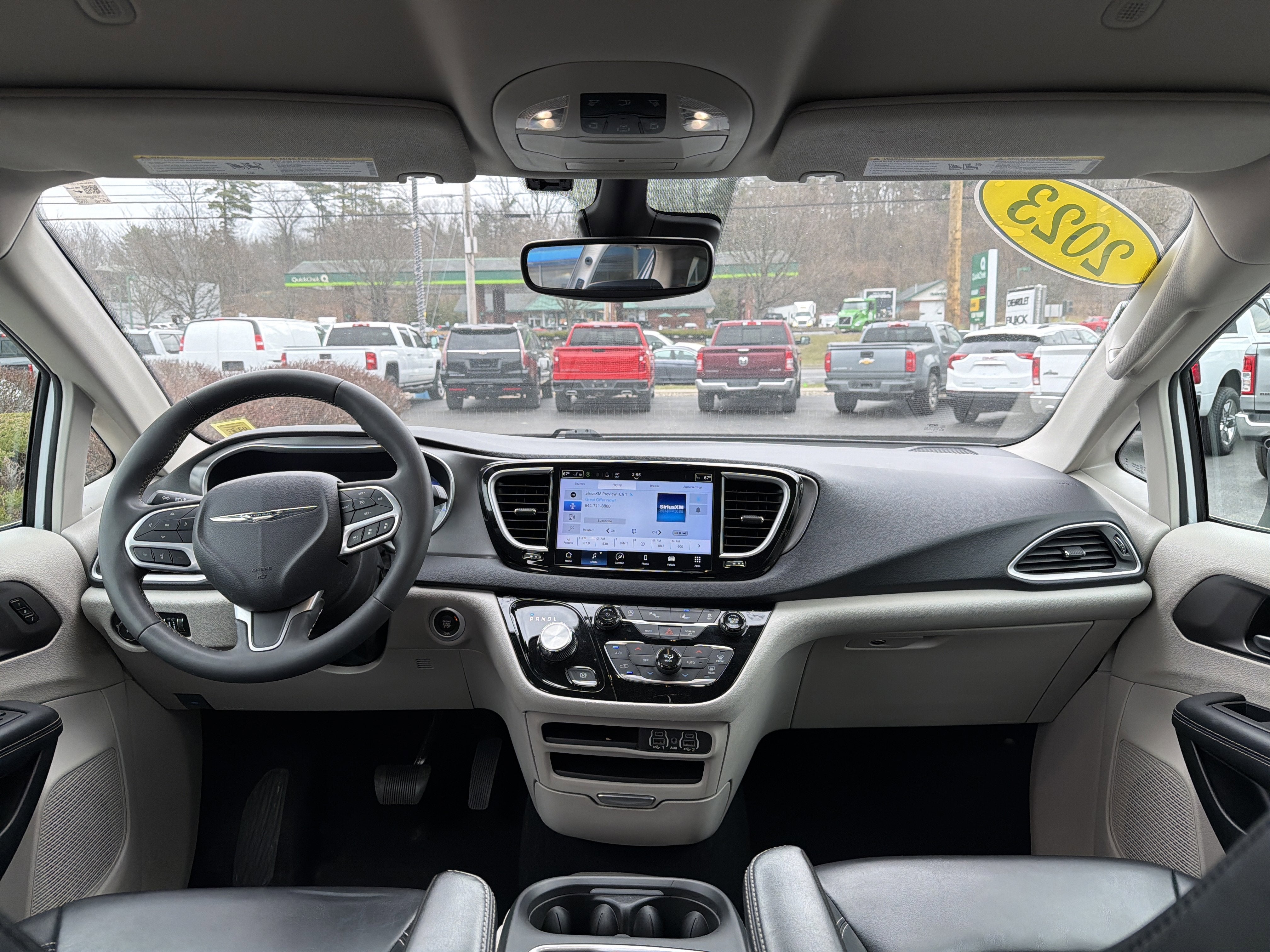 2023 Chrysler Pacifica Touring L