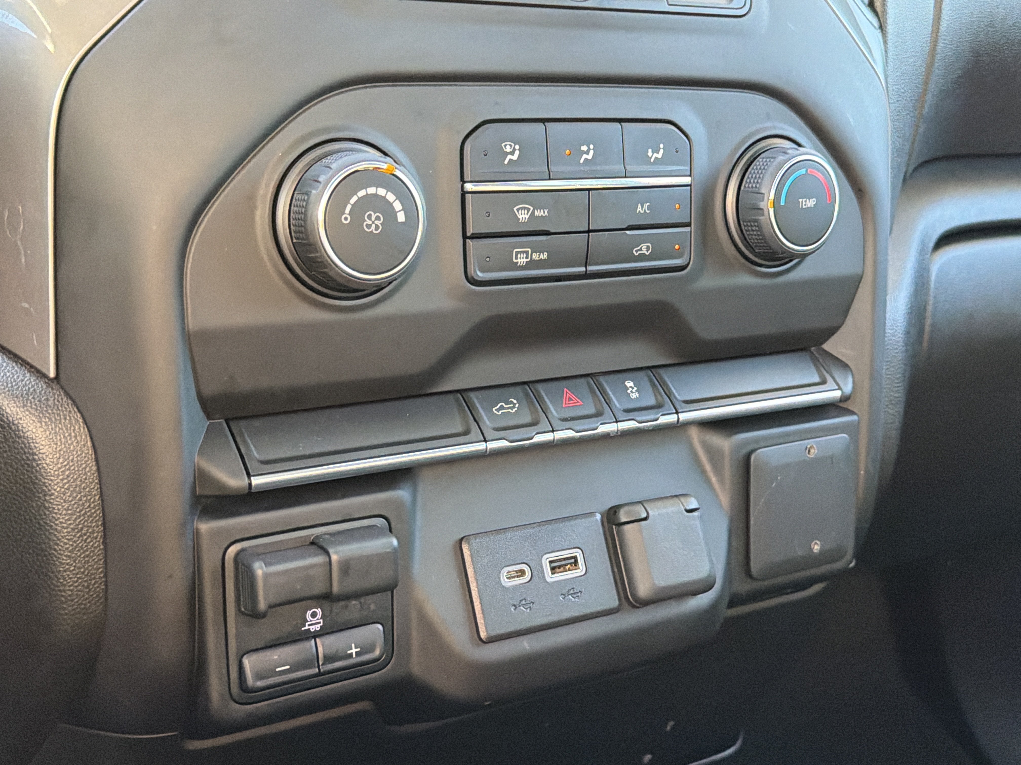 2023 Chevrolet Silverado 2500 HD Custom
