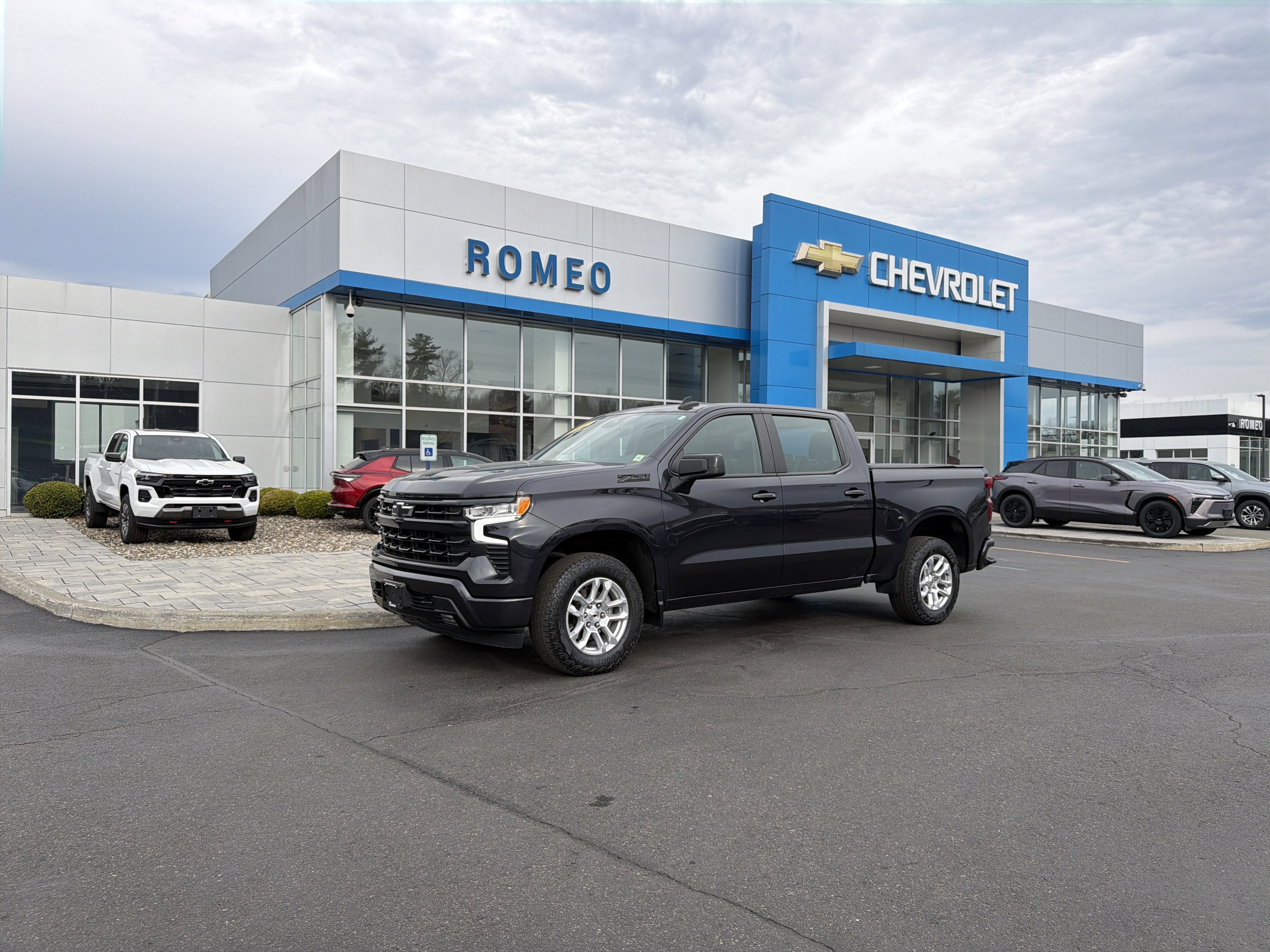 2023 Chevrolet Silverado 1500 RST