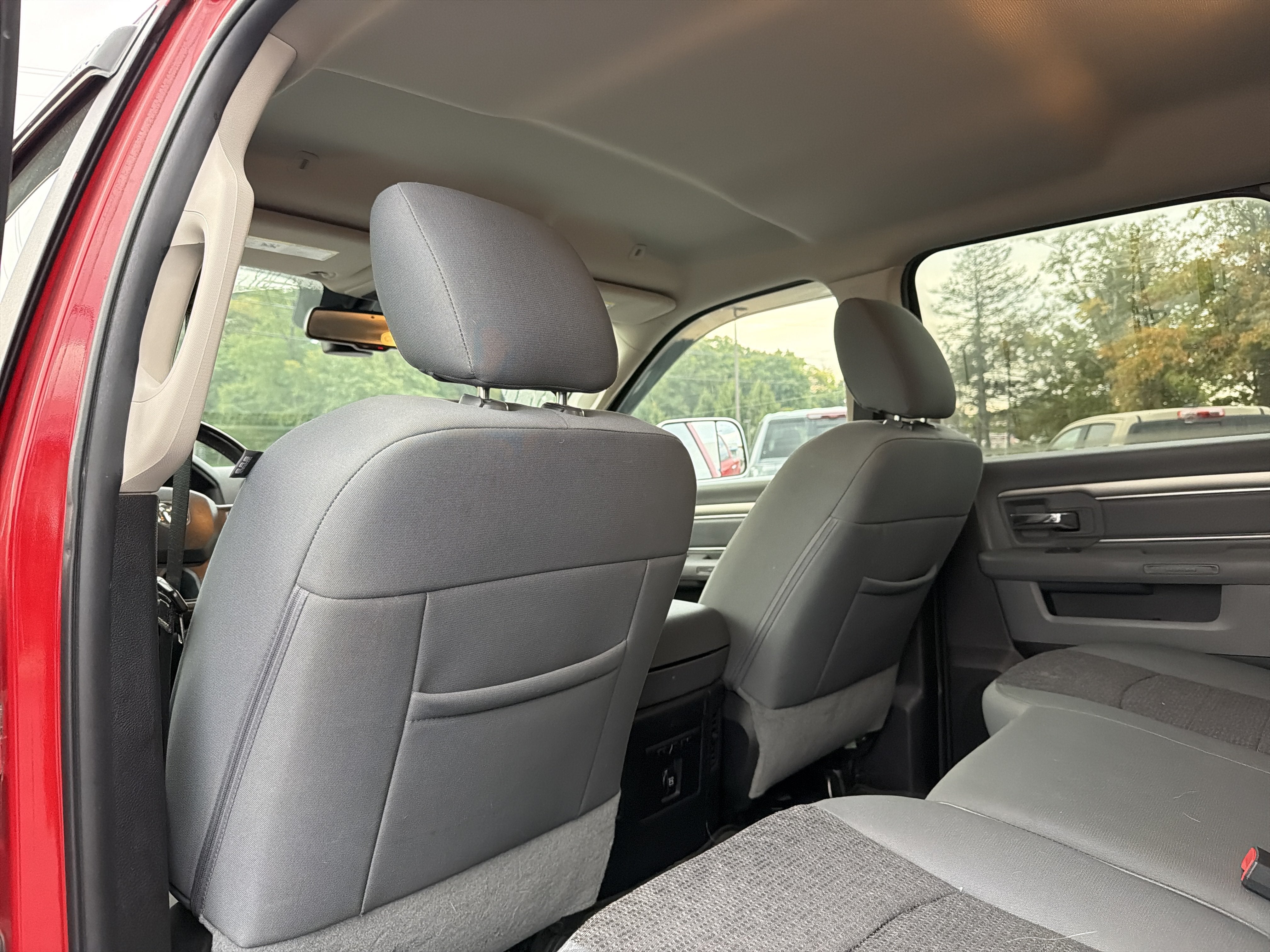 2018 RAM 2500 Big Horn Crew Cab 4x4 6'4" Box