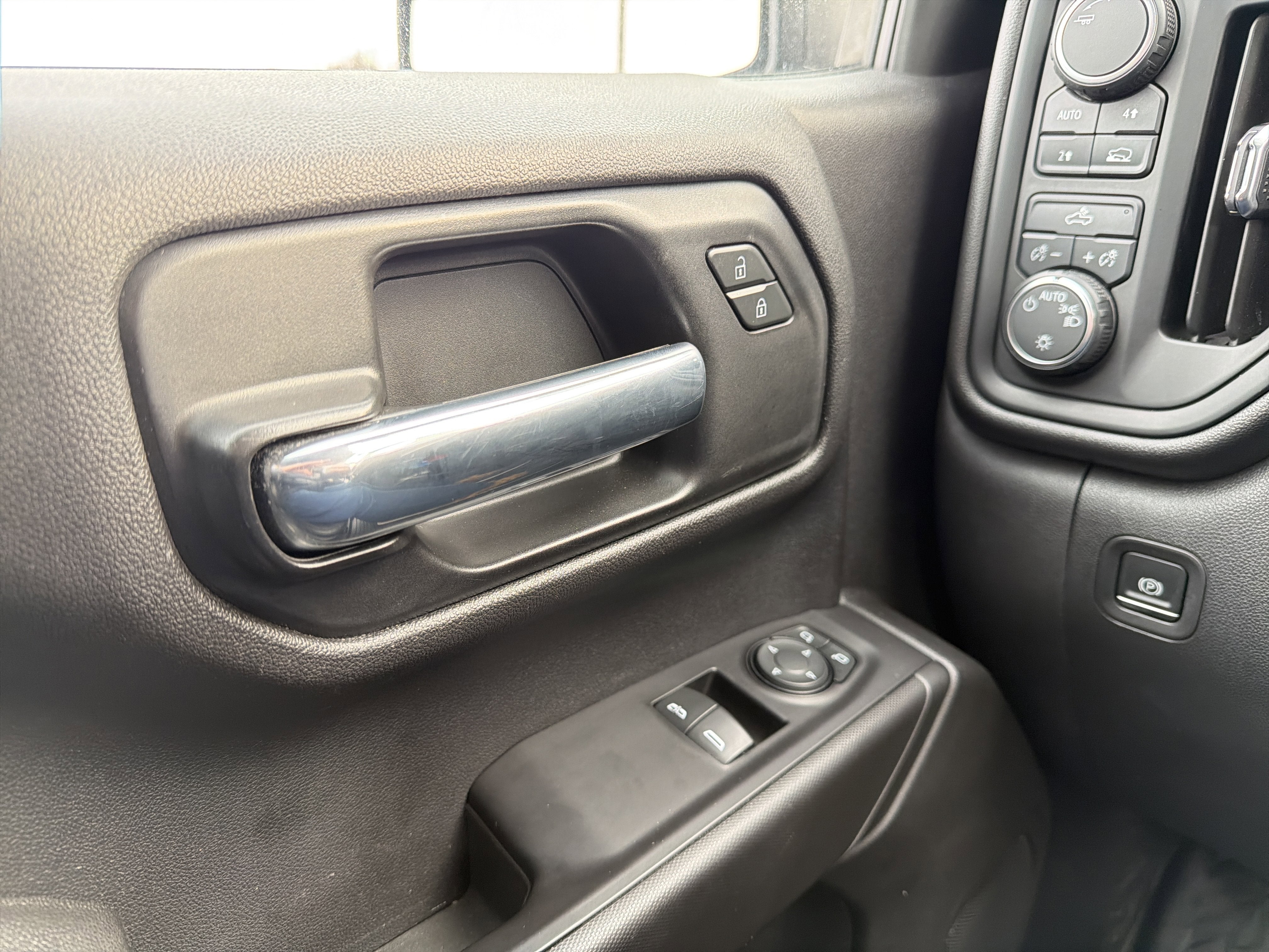 2020 Chevrolet Silverado 1500 WT