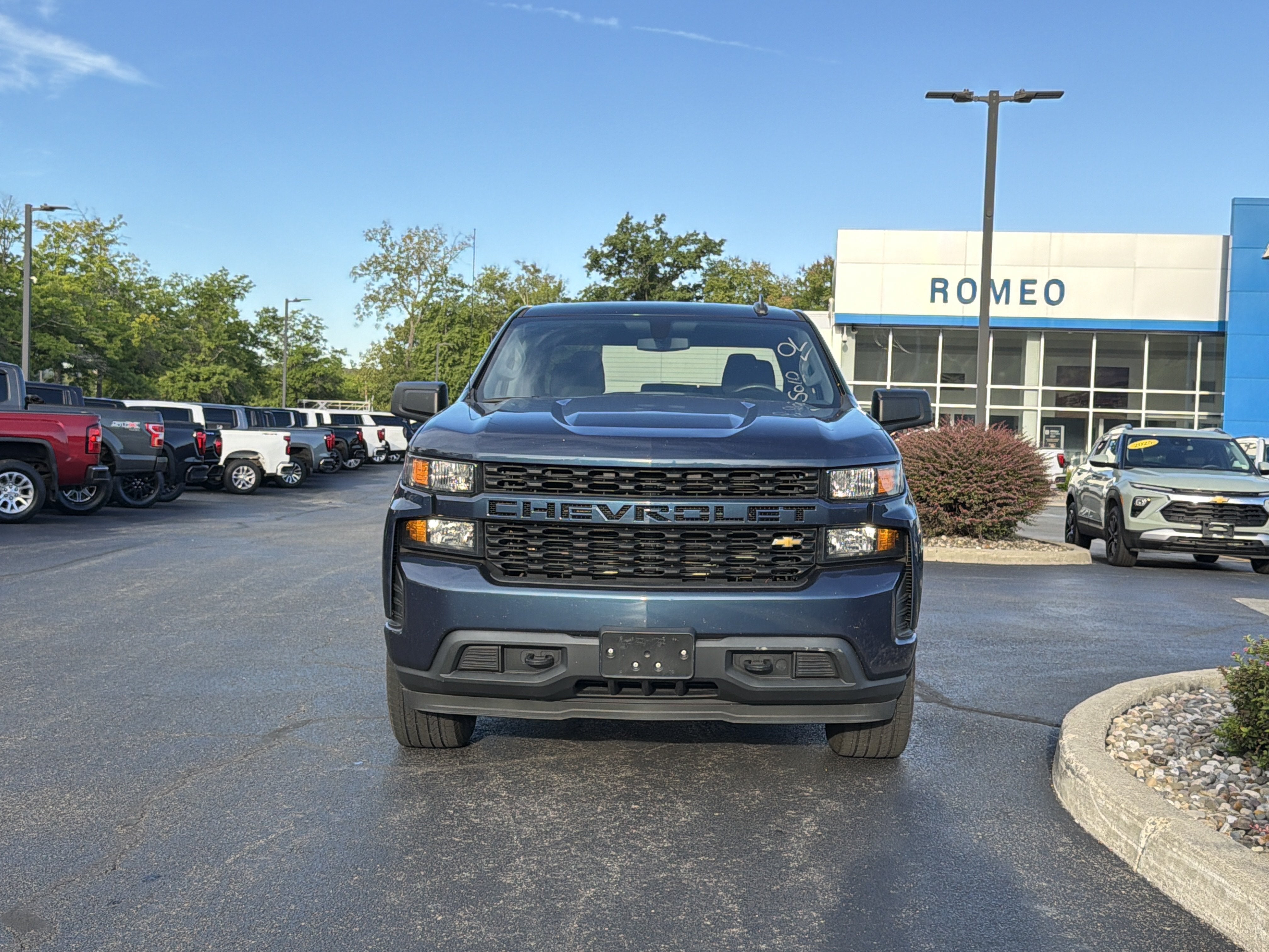 2020 Chevrolet Silverado 1500 Custom