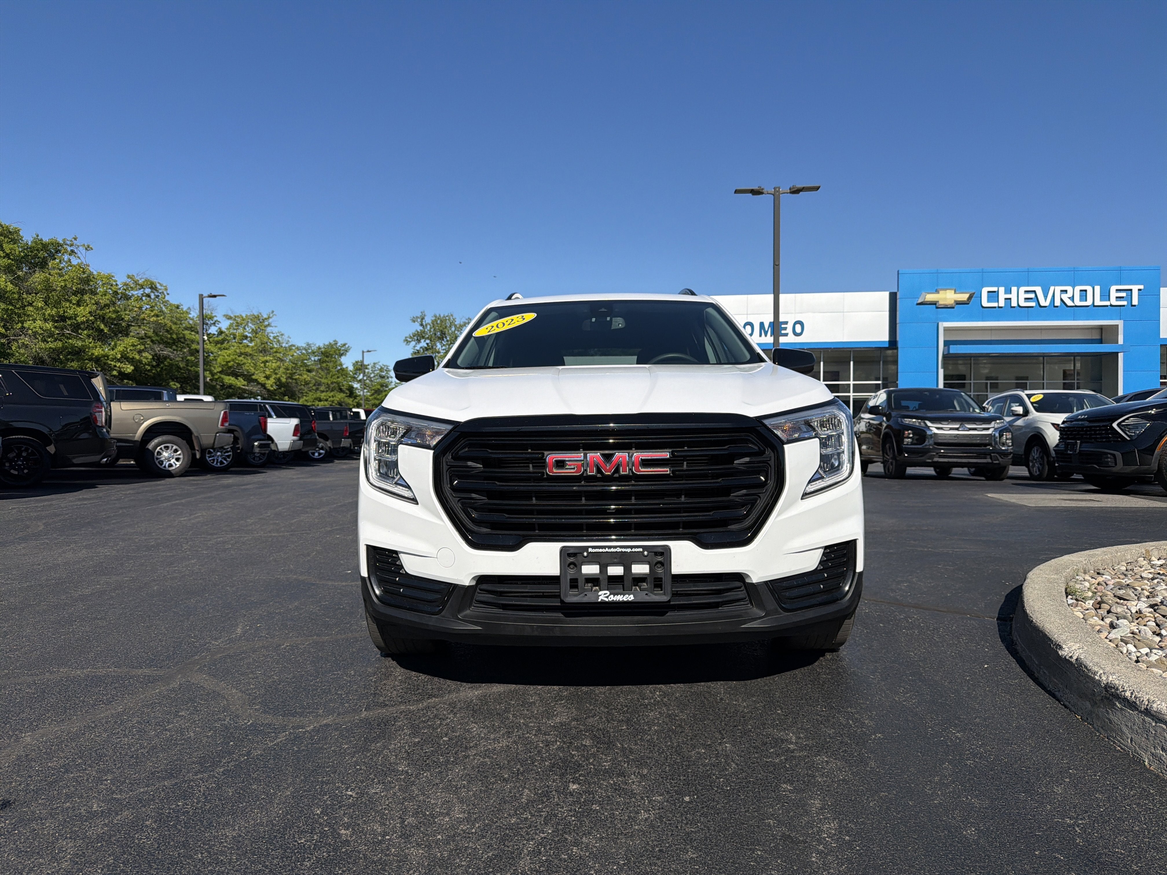 2023 GMC Terrain SLE