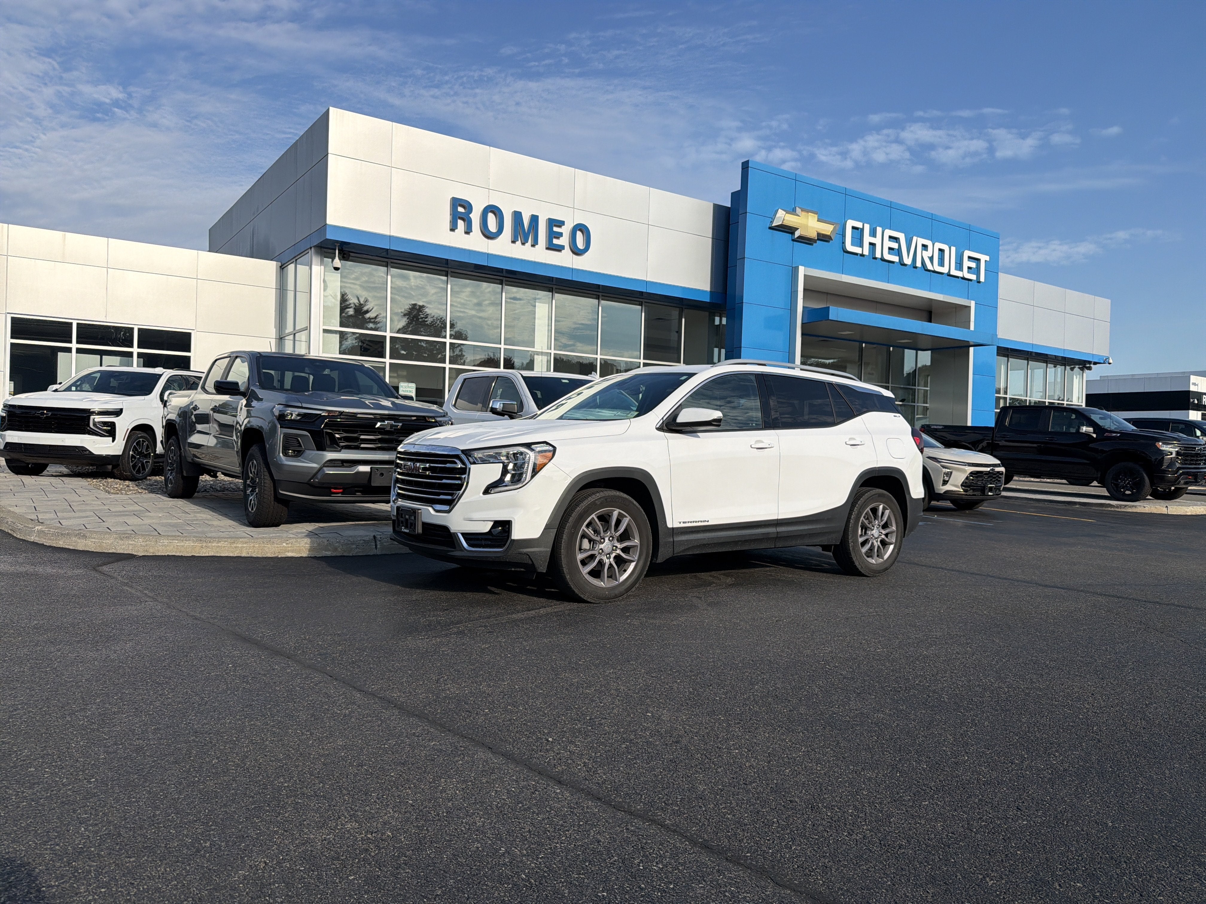 2023 GMC Terrain SLT