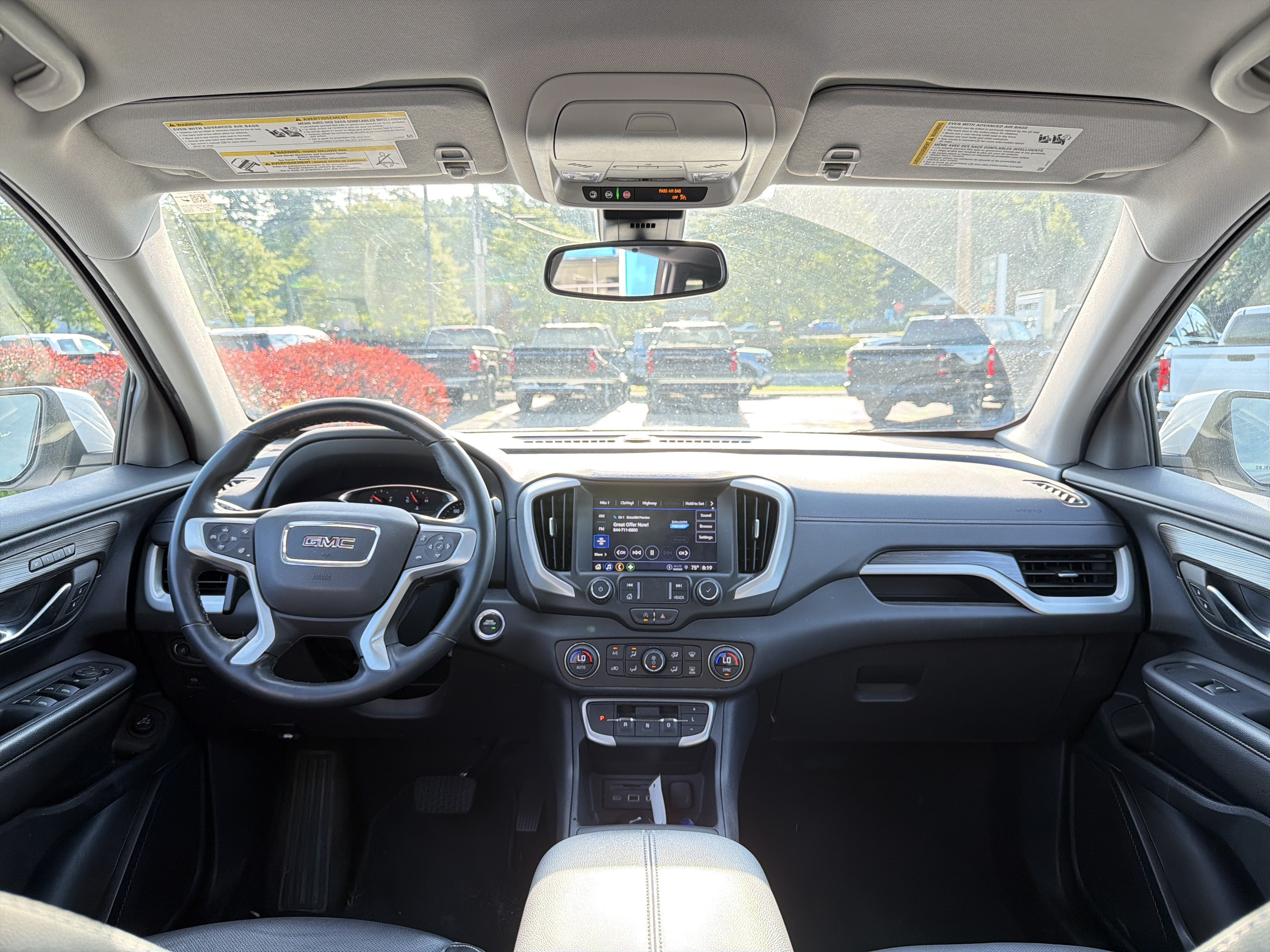2023 GMC Terrain SLT