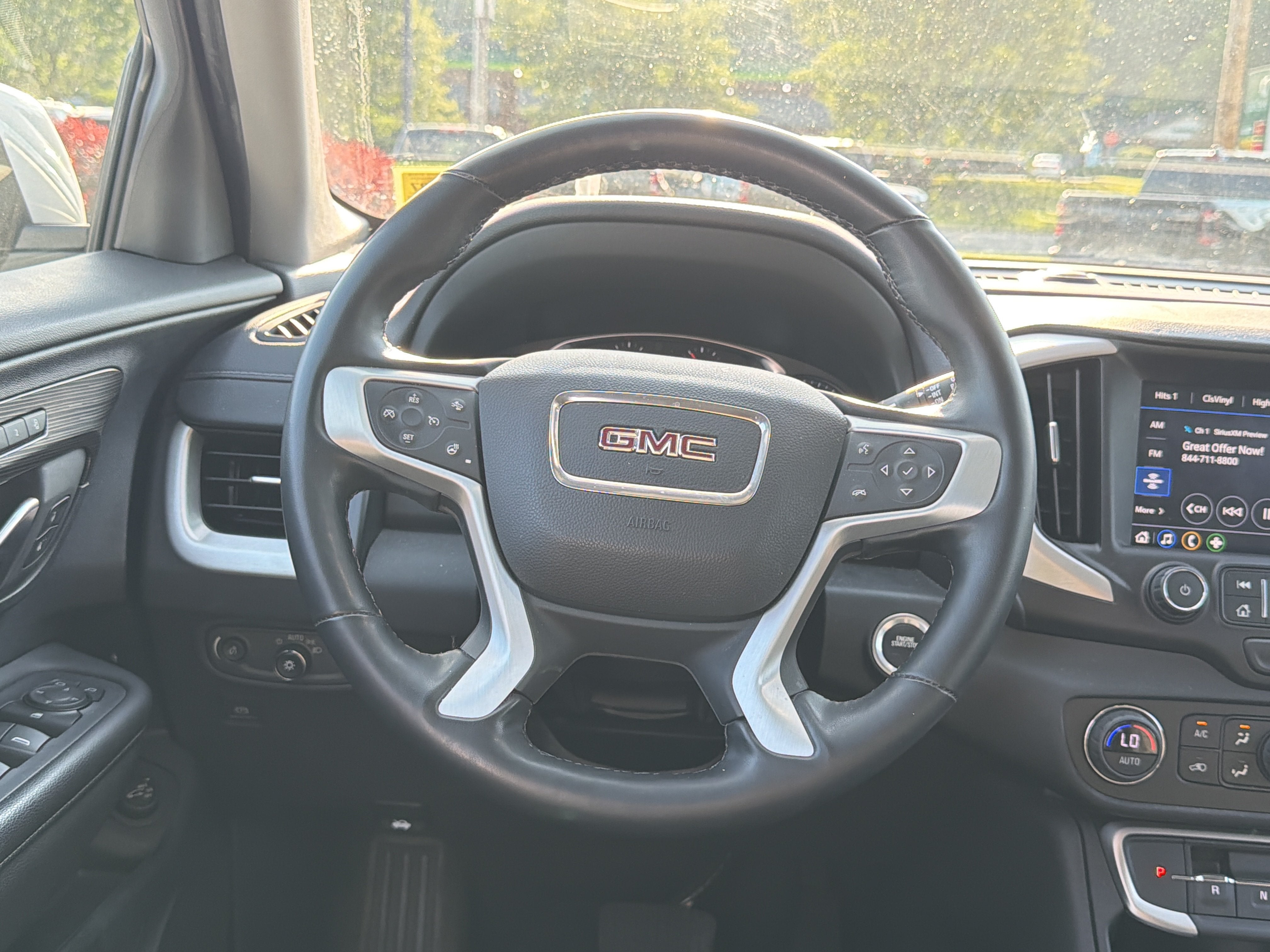 2023 GMC Terrain SLT