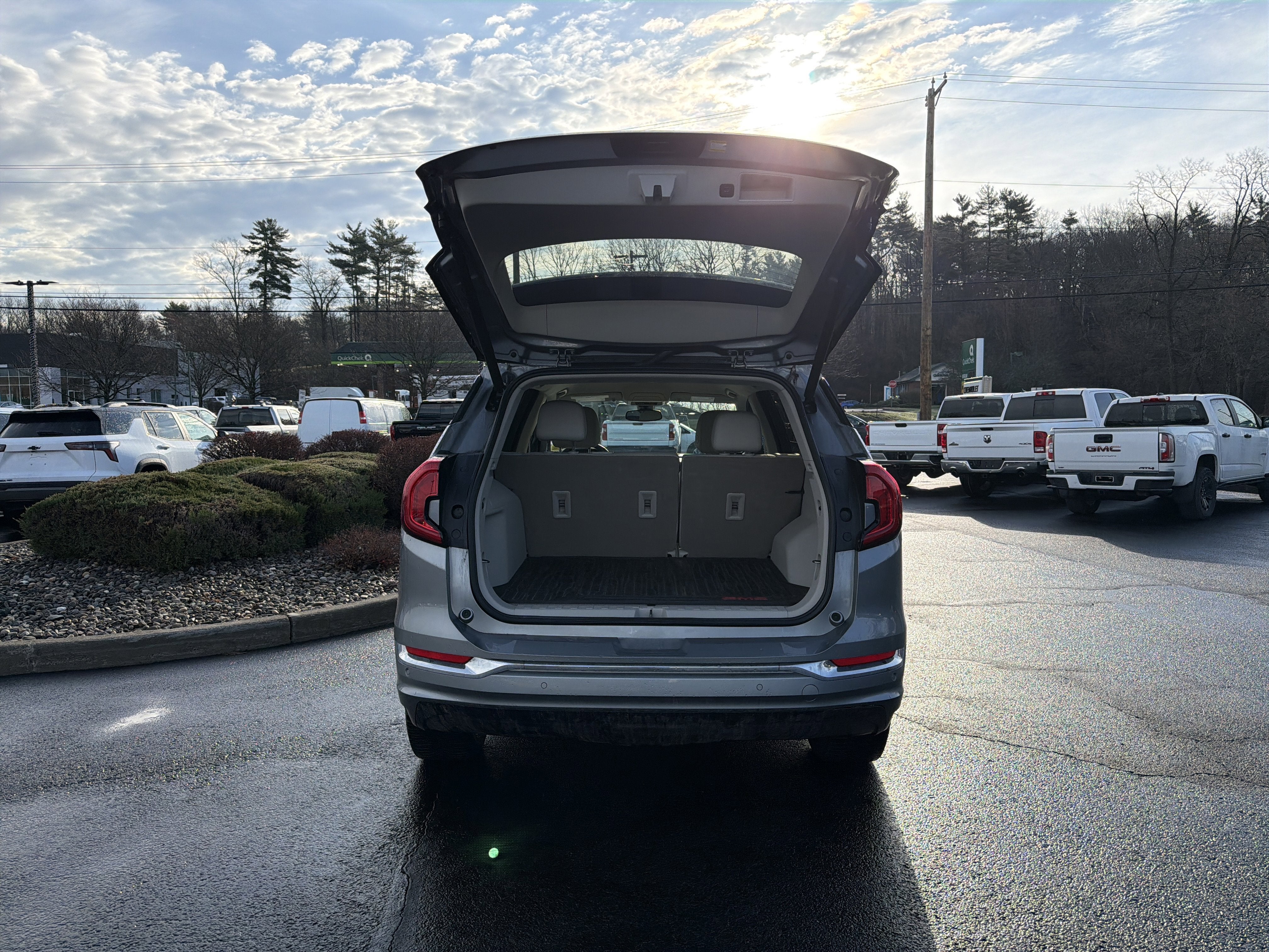 2023 GMC Terrain Denali