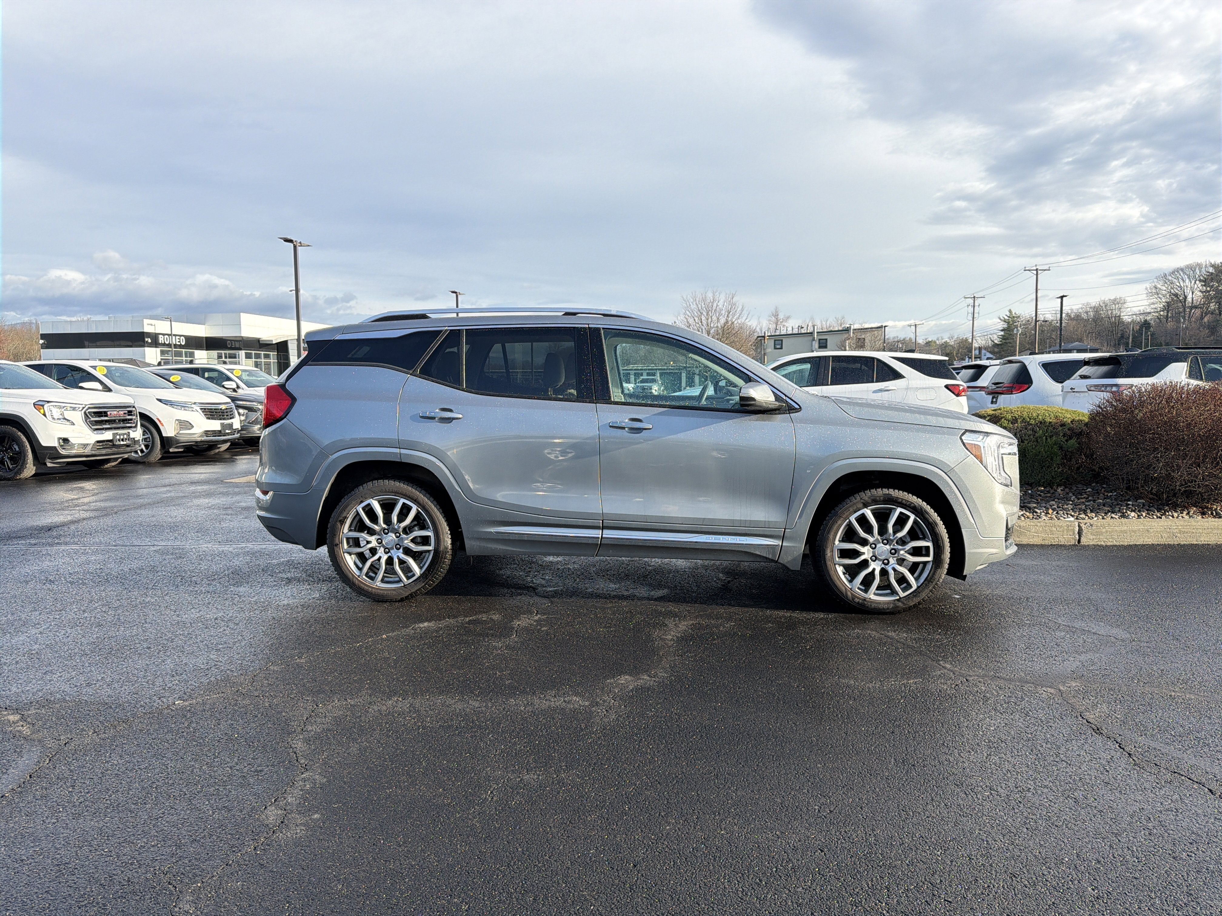 2023 GMC Terrain Denali