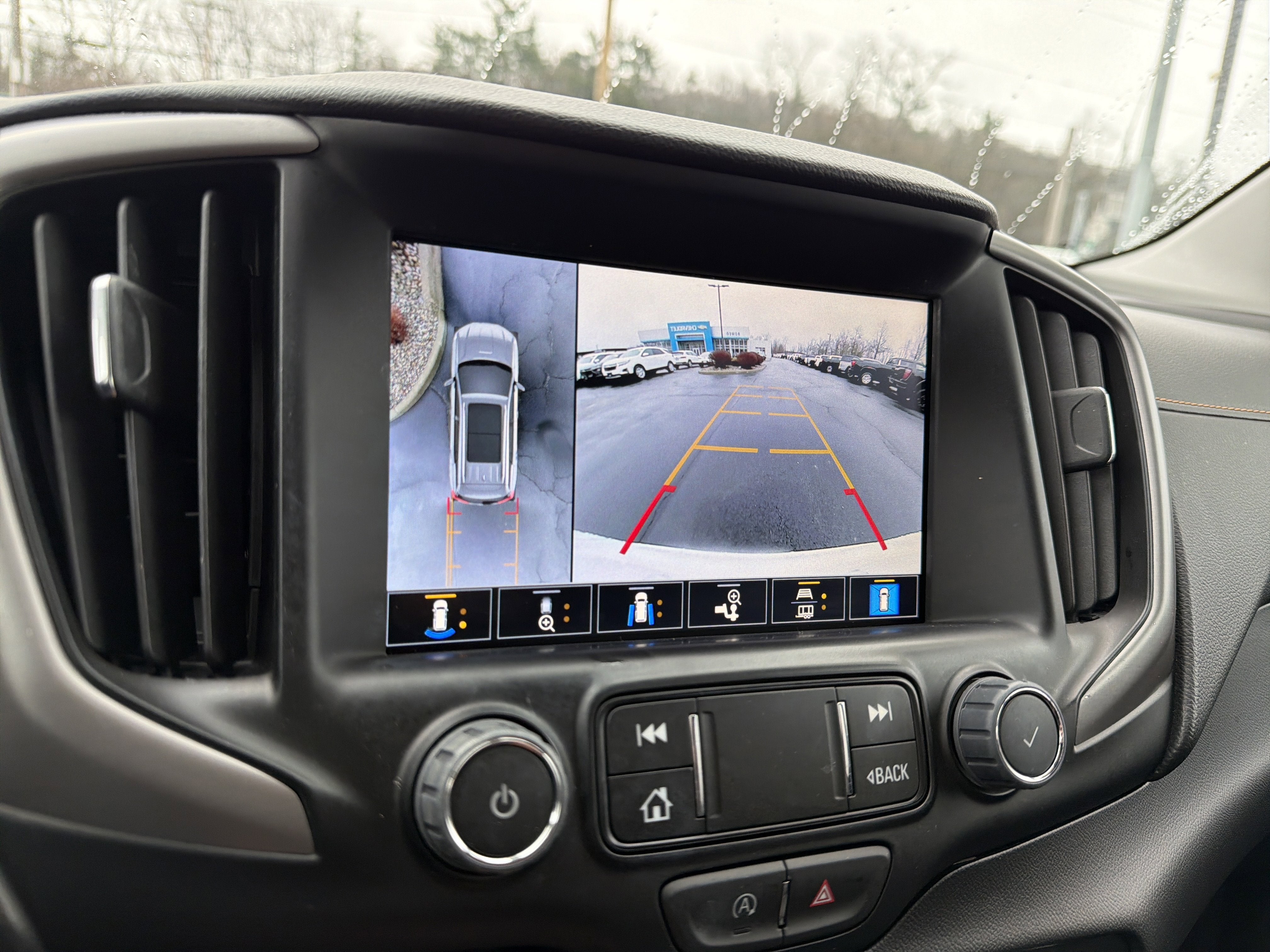 2024 GMC Terrain AT4