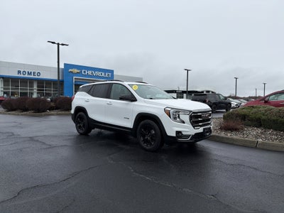 2024 GMC Terrain AT4